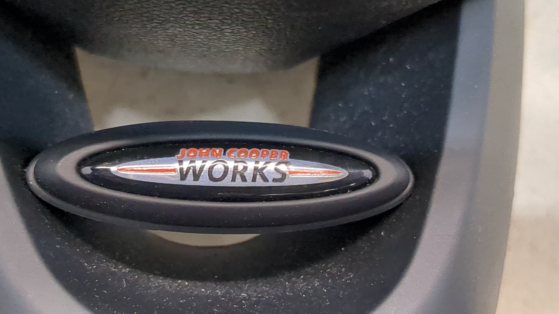 Рулевое колесо (руль)