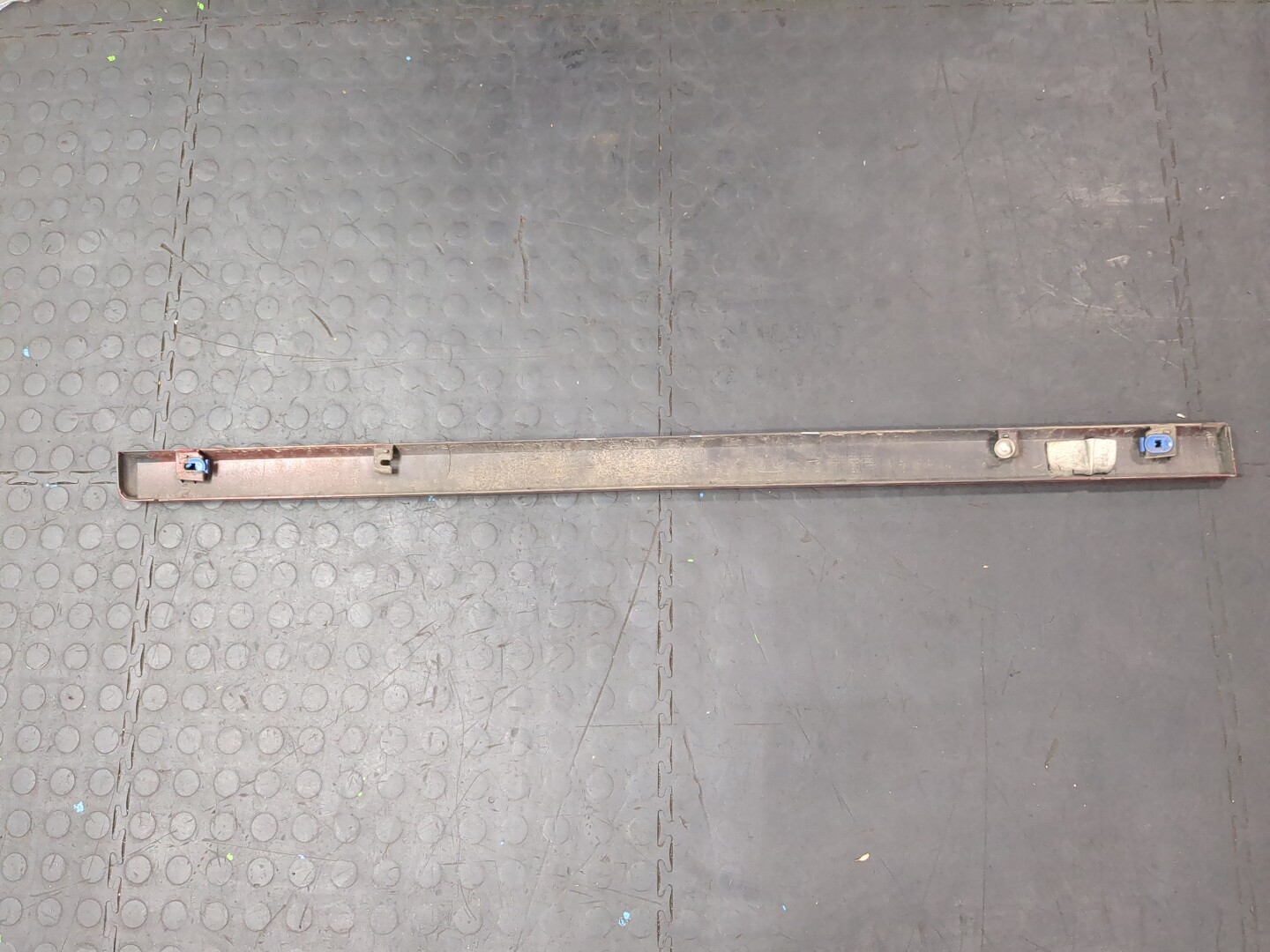 Молдинг двери