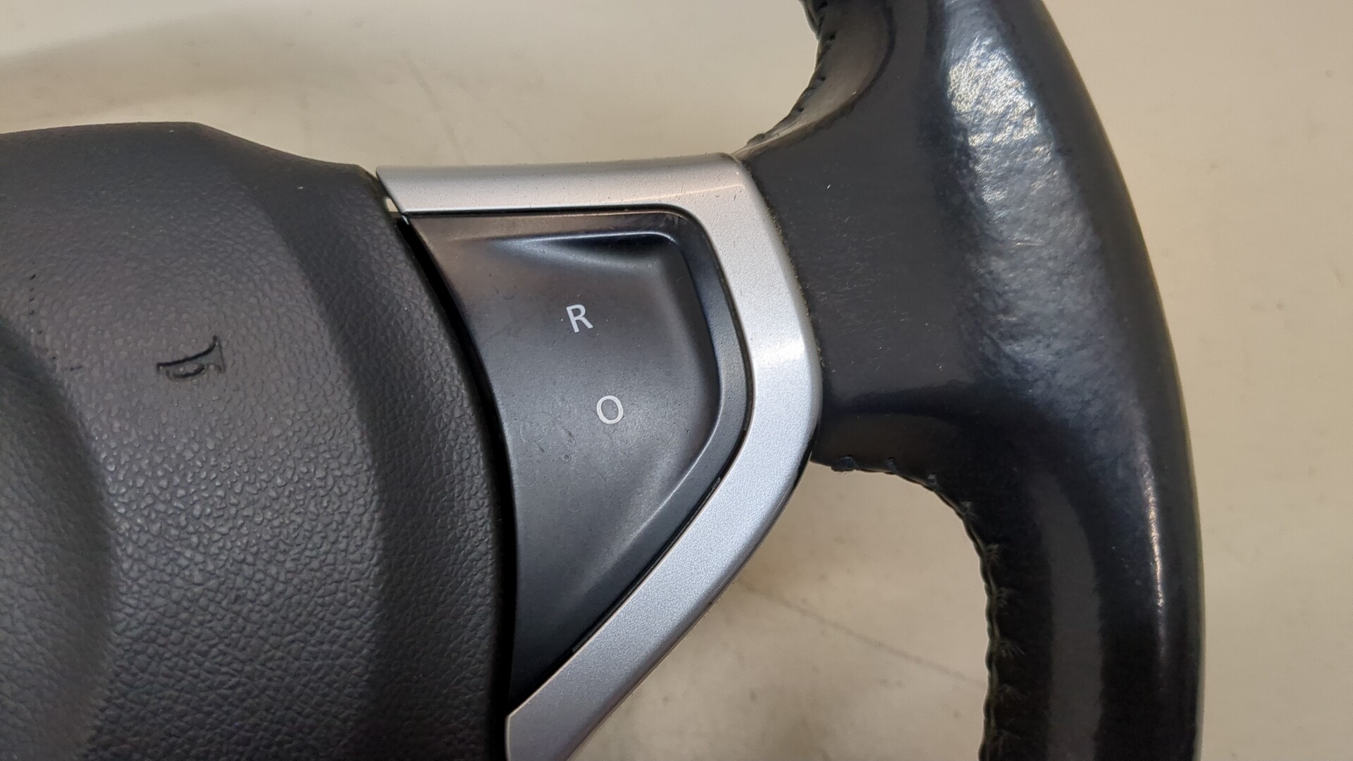 Рулевое колесо (руль)