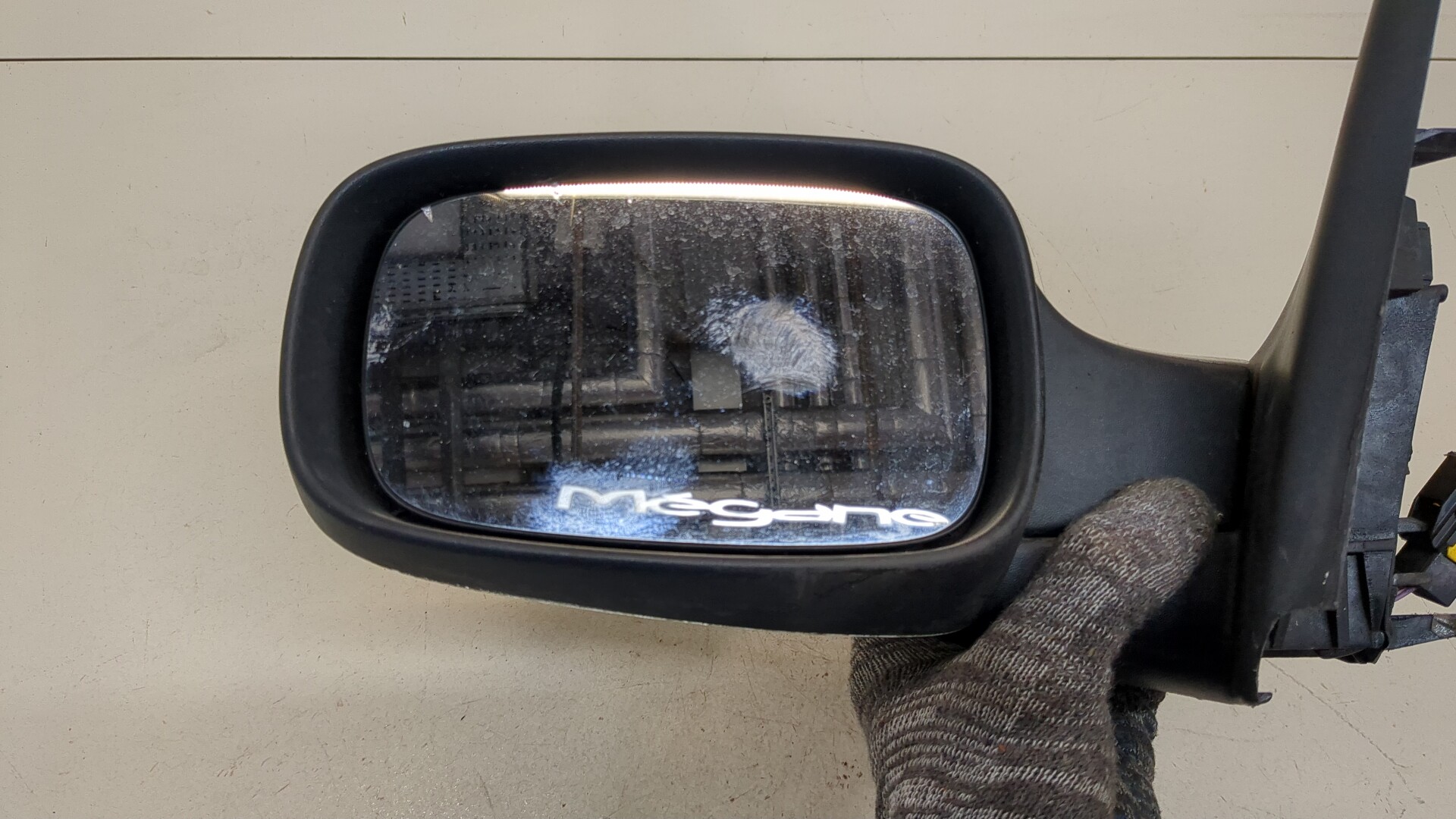 Зеркало левое электрическое