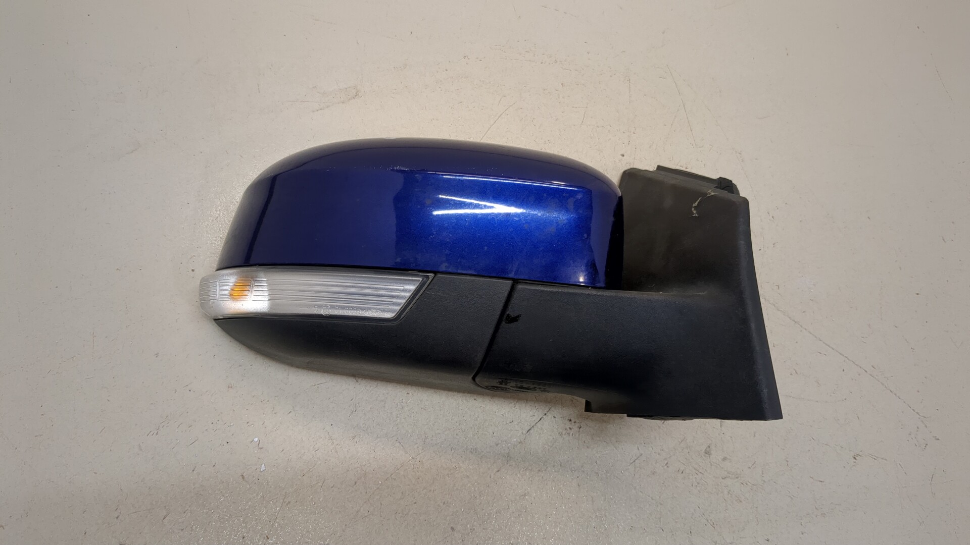 Зеркало правое электрическое