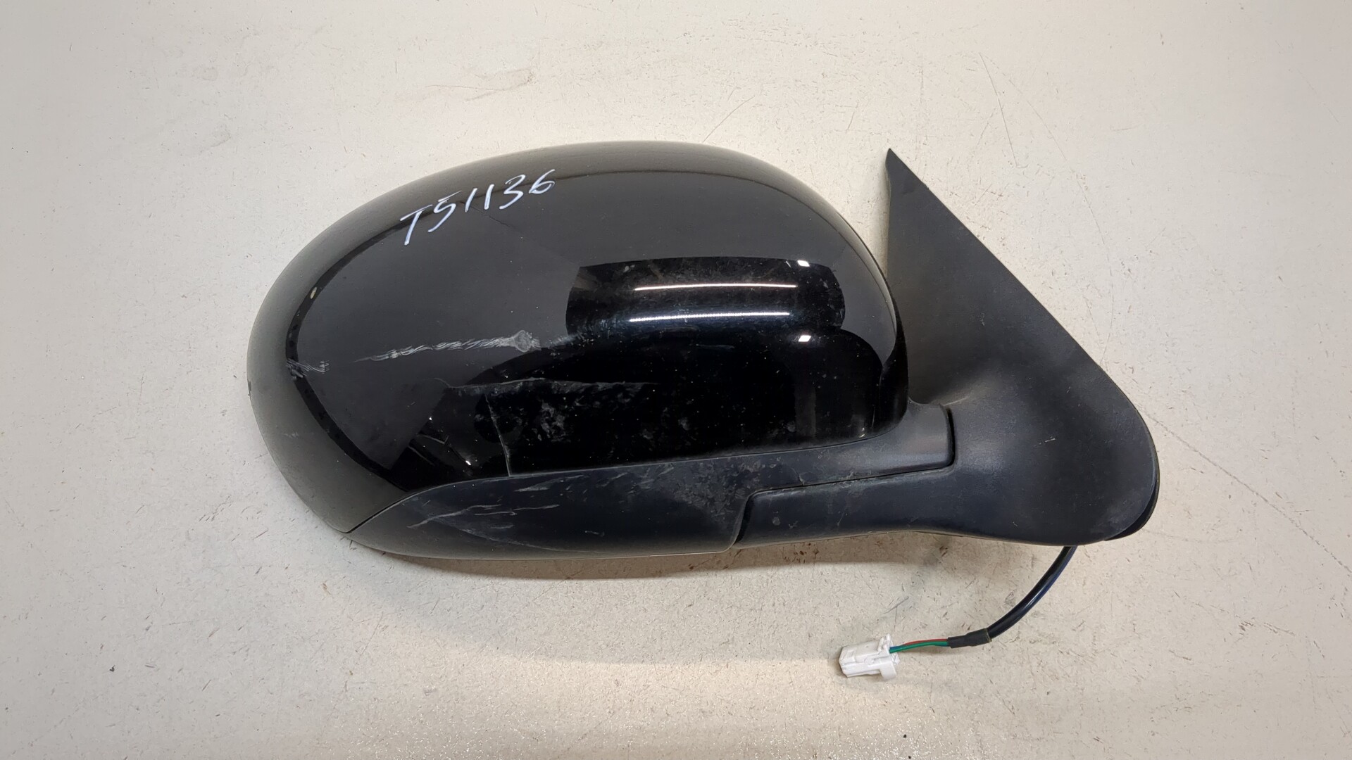 Зеркало правое электрическое