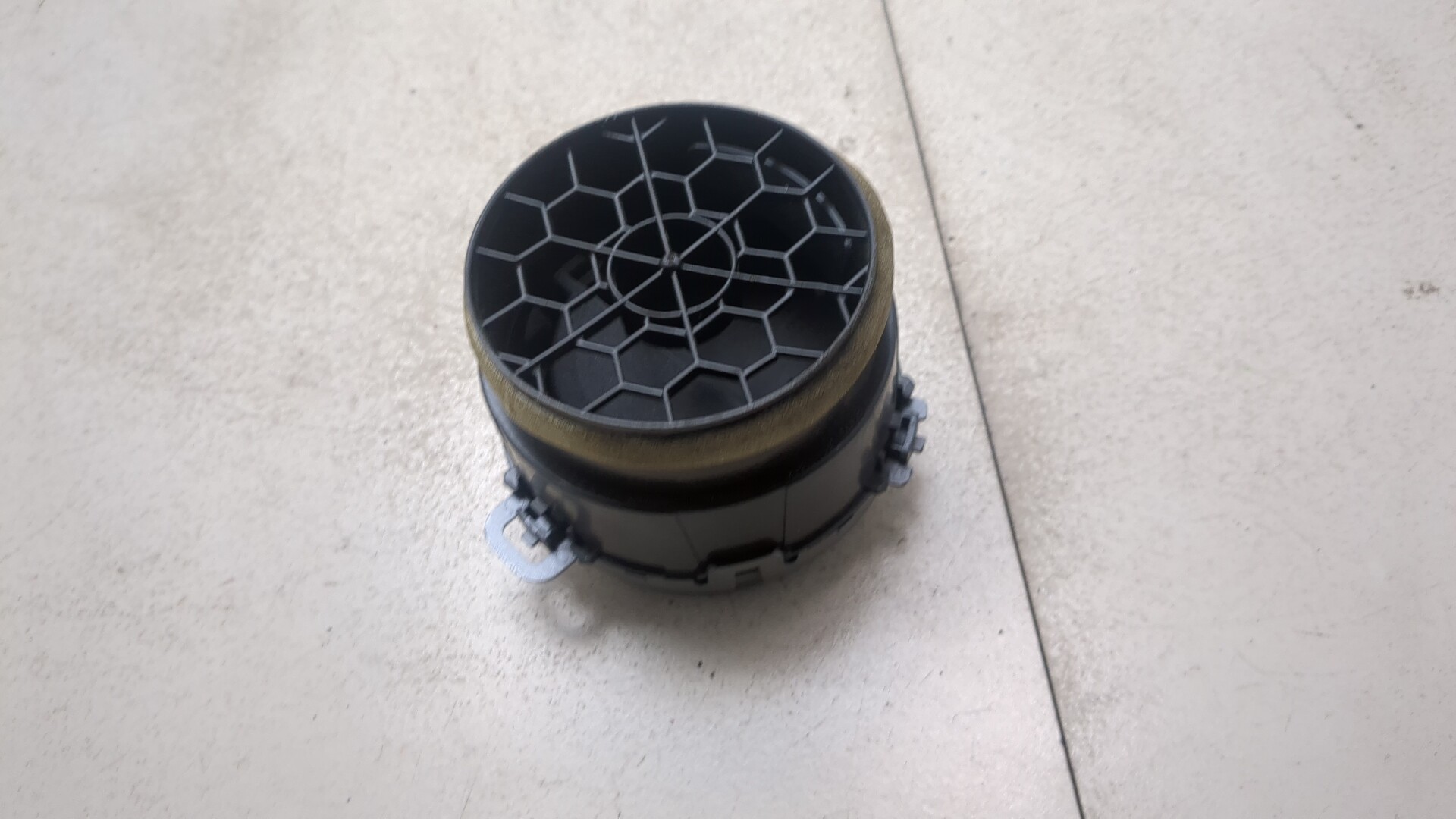 Дефлектор воздушный