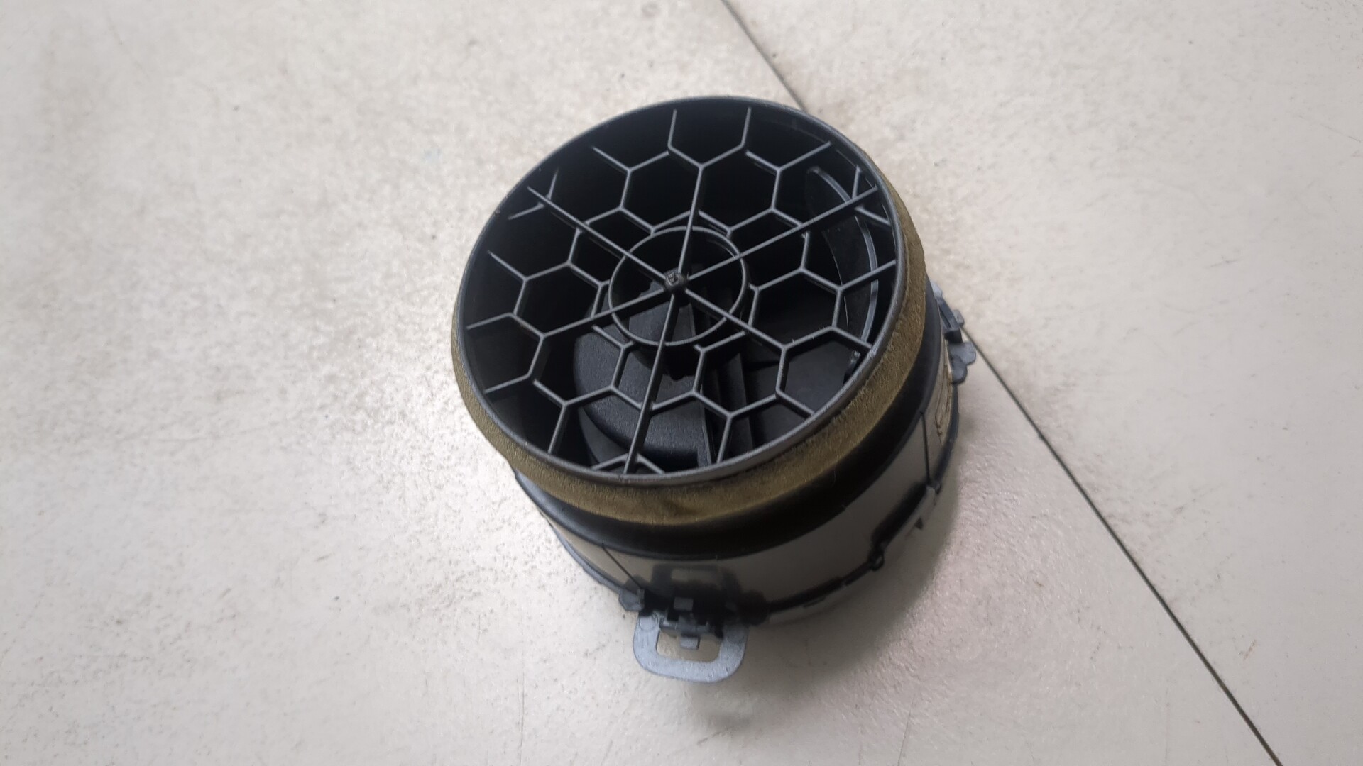 Дефлектор воздушный