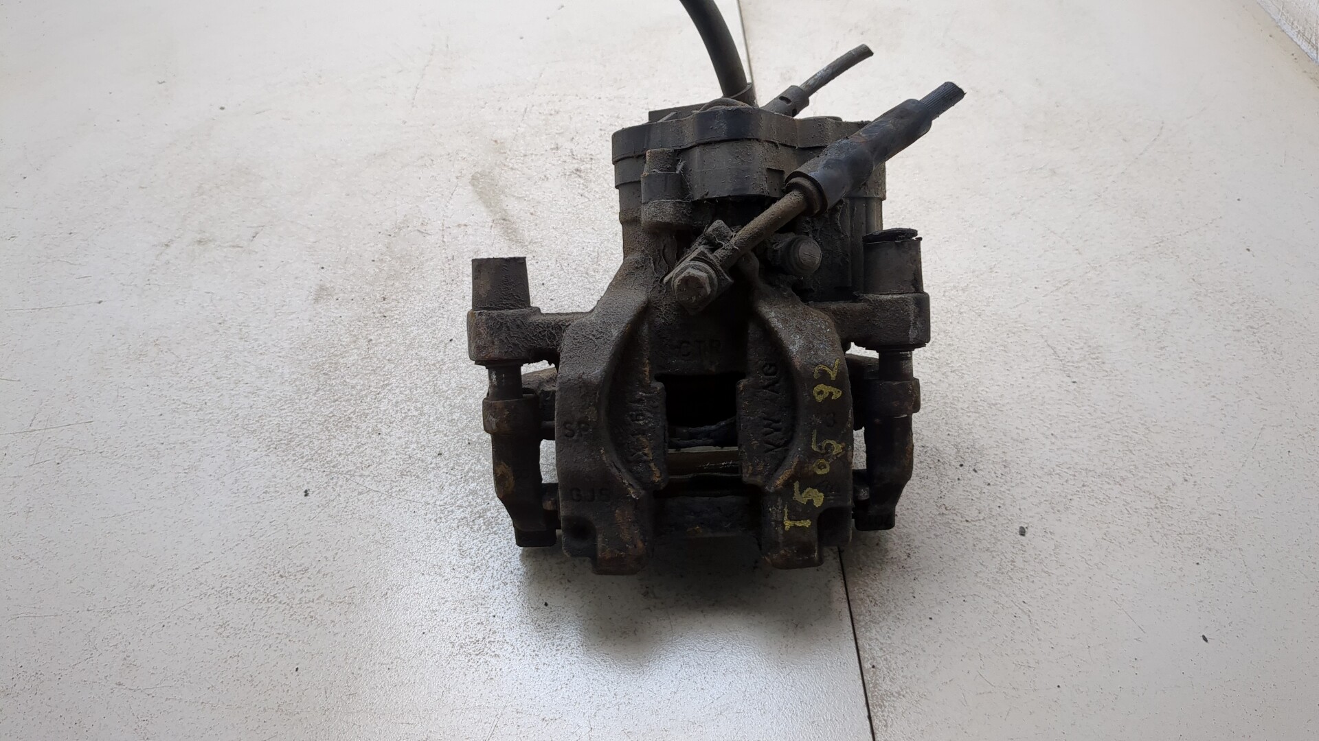 Суппорт задний левый