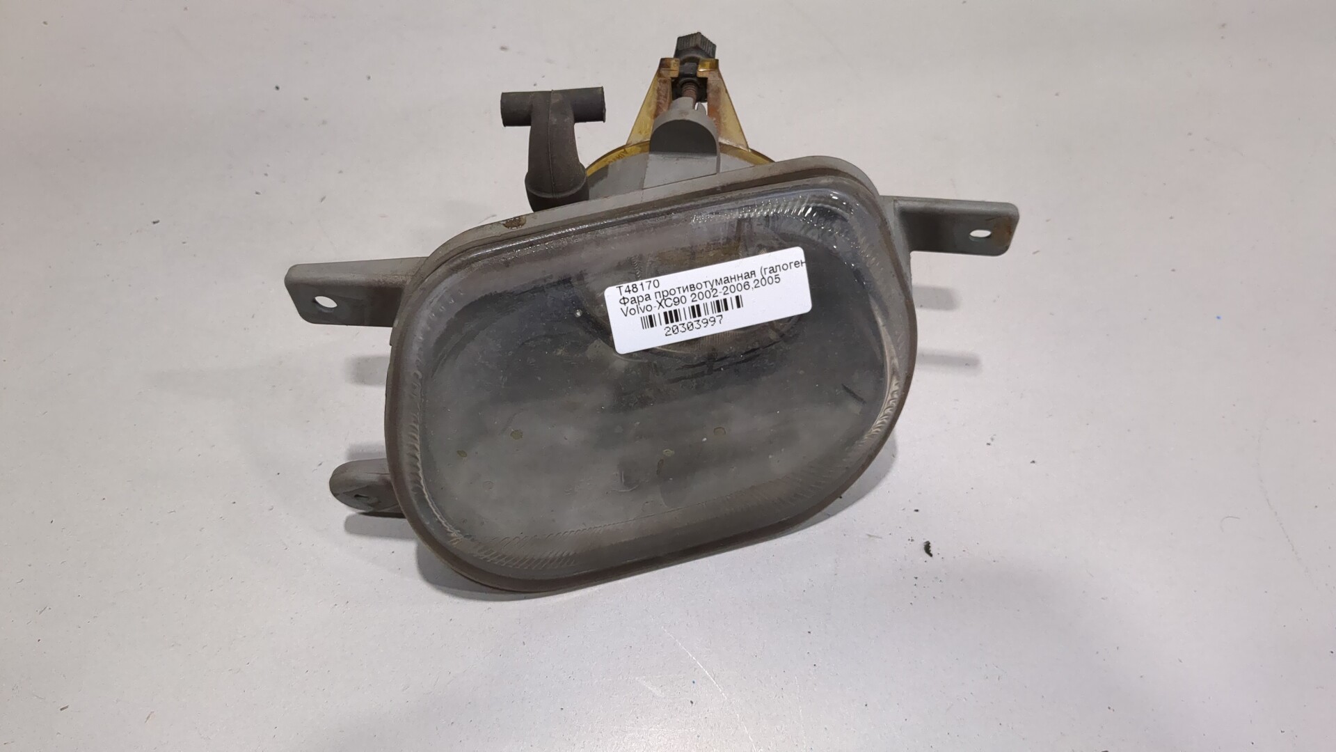 Фара противотуманная правая