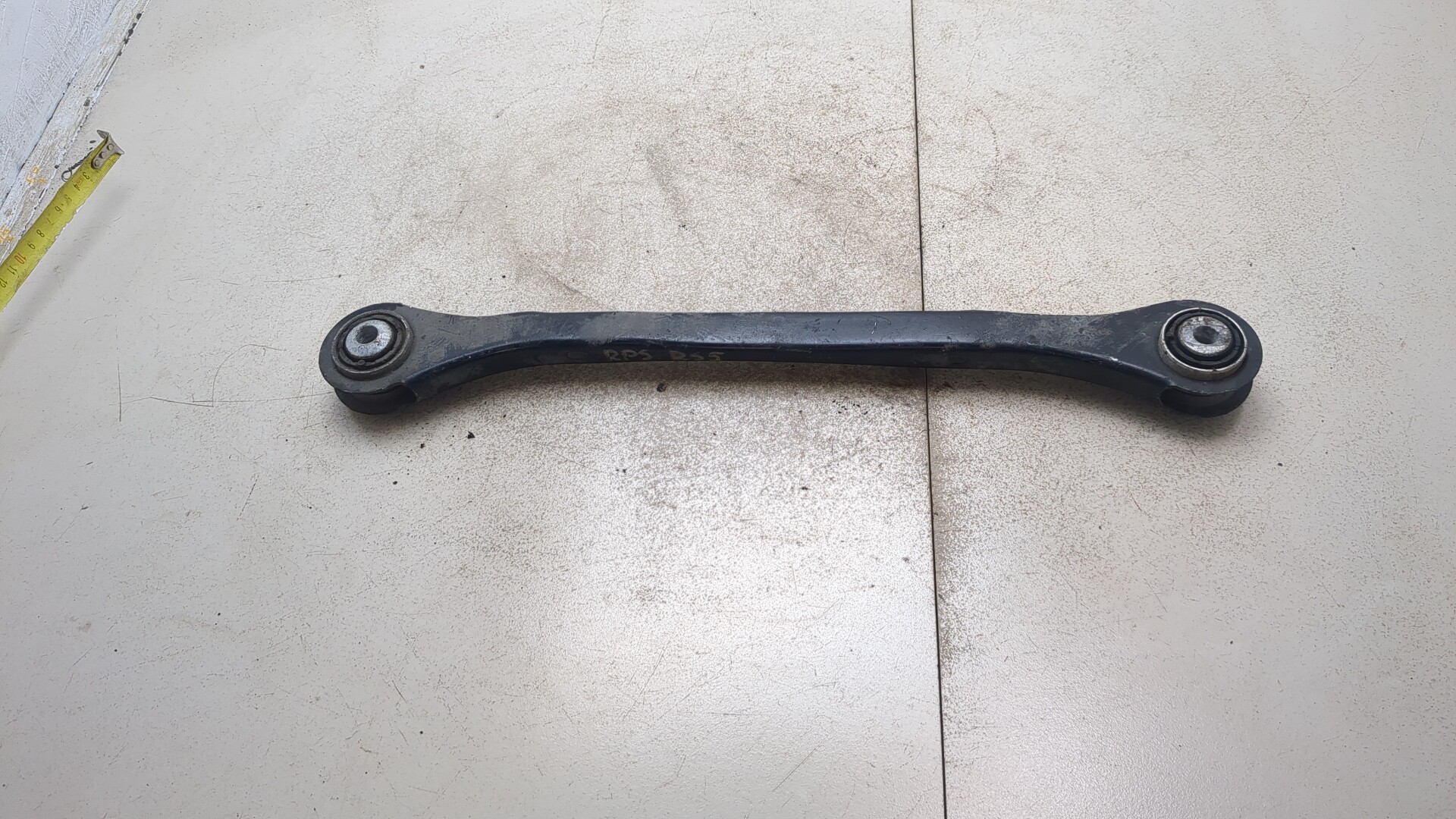Рычаг задний левый