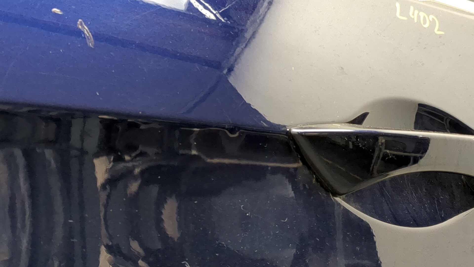 Дверь передняя левая