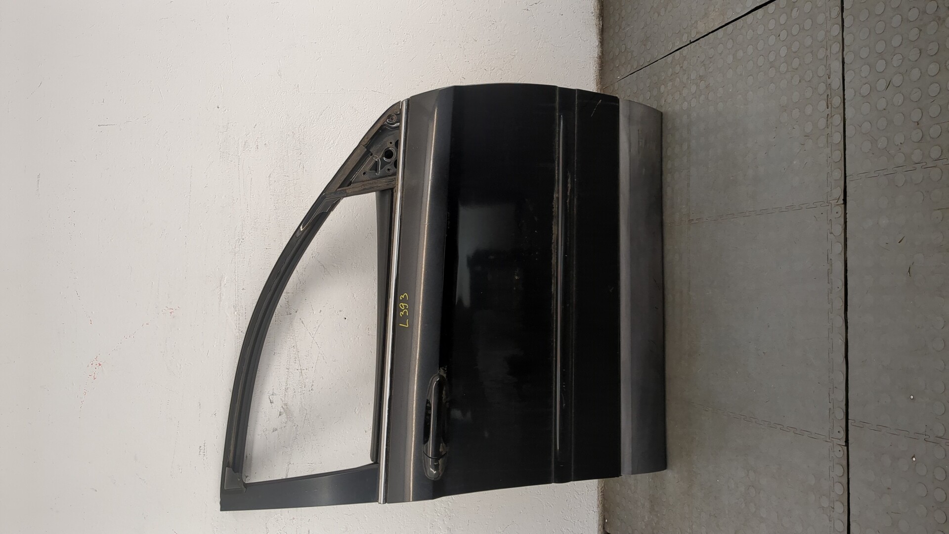 Дверь передняя правая