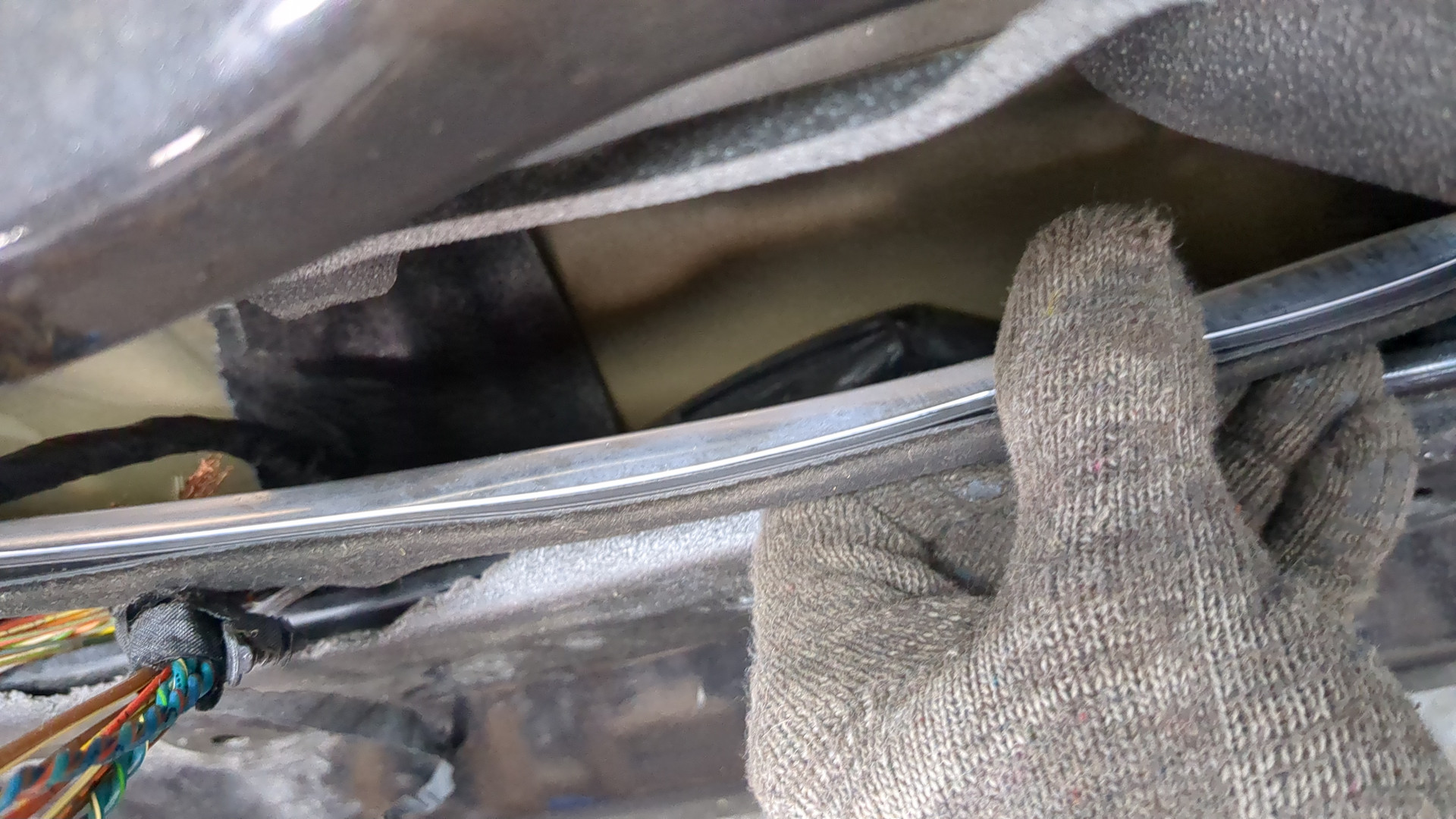 Дверь передняя правая