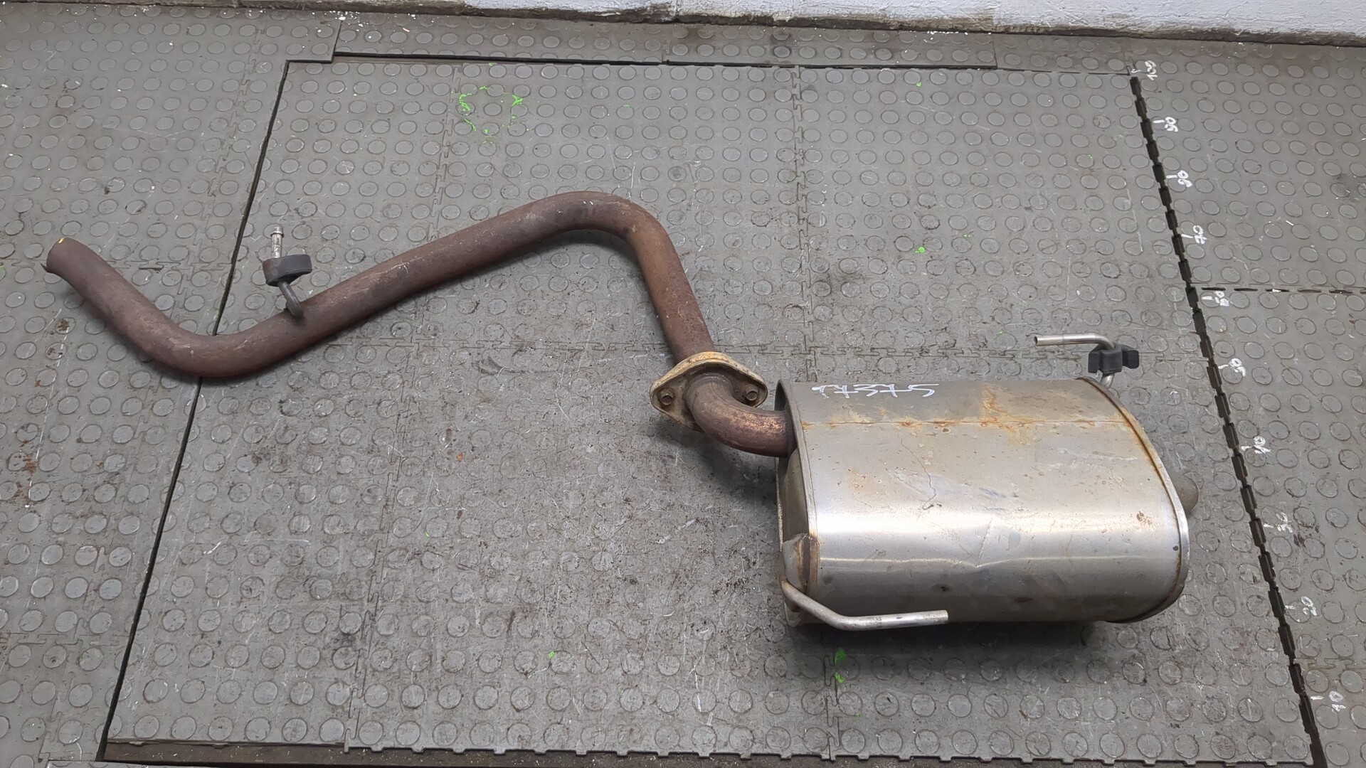 Глушитель задняя часть