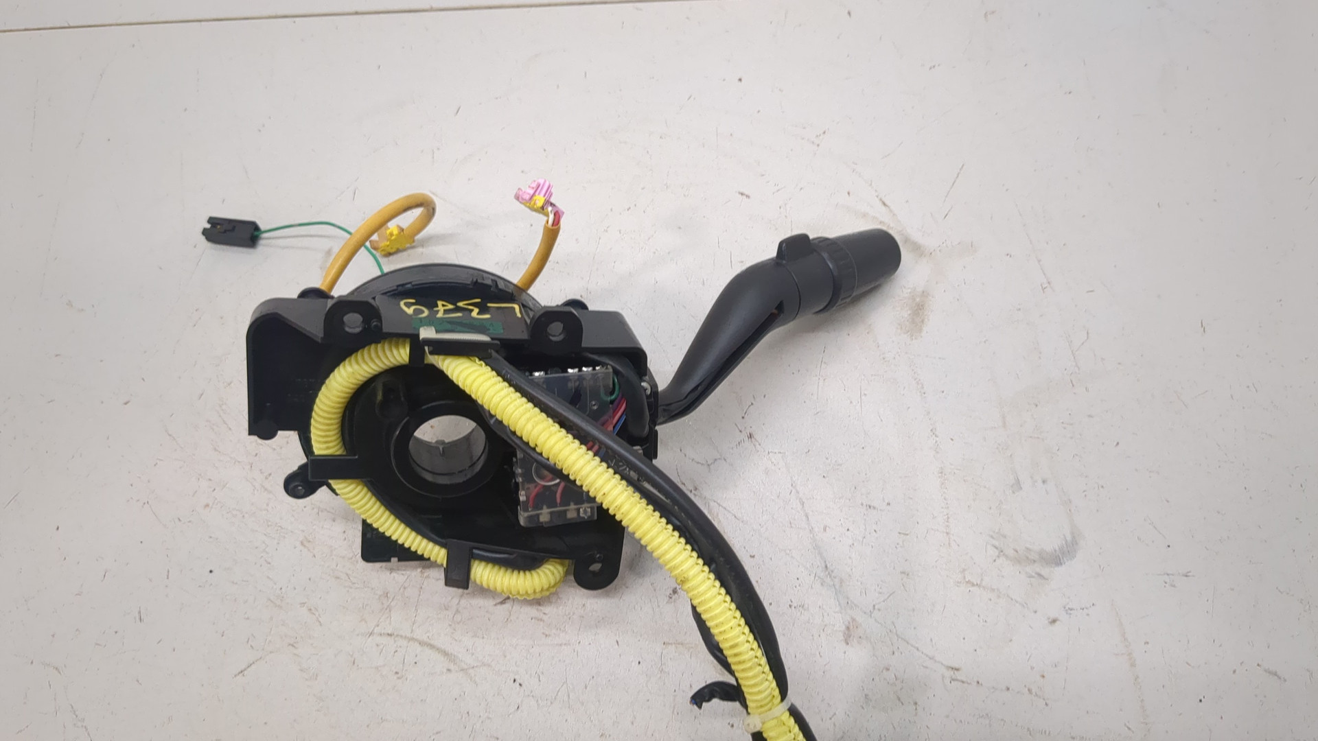 Переключатель подрулевой