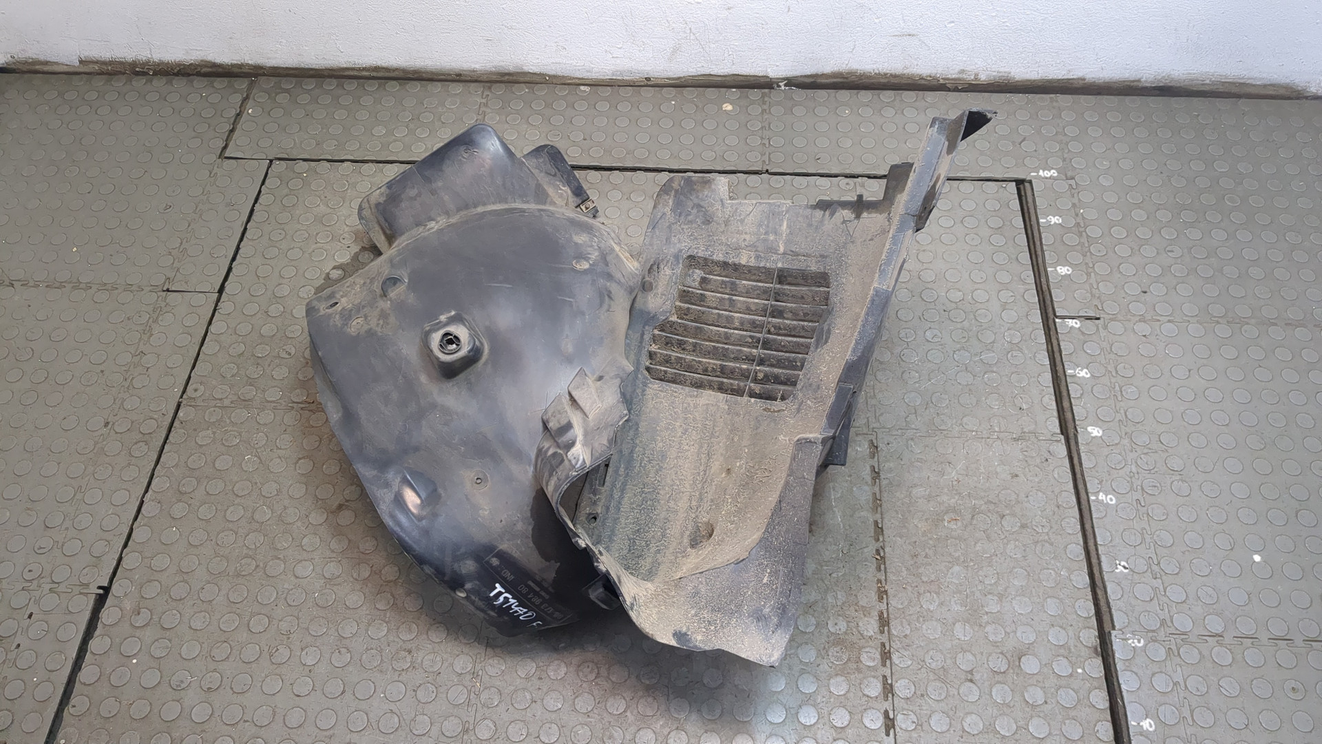 Локер передний правый