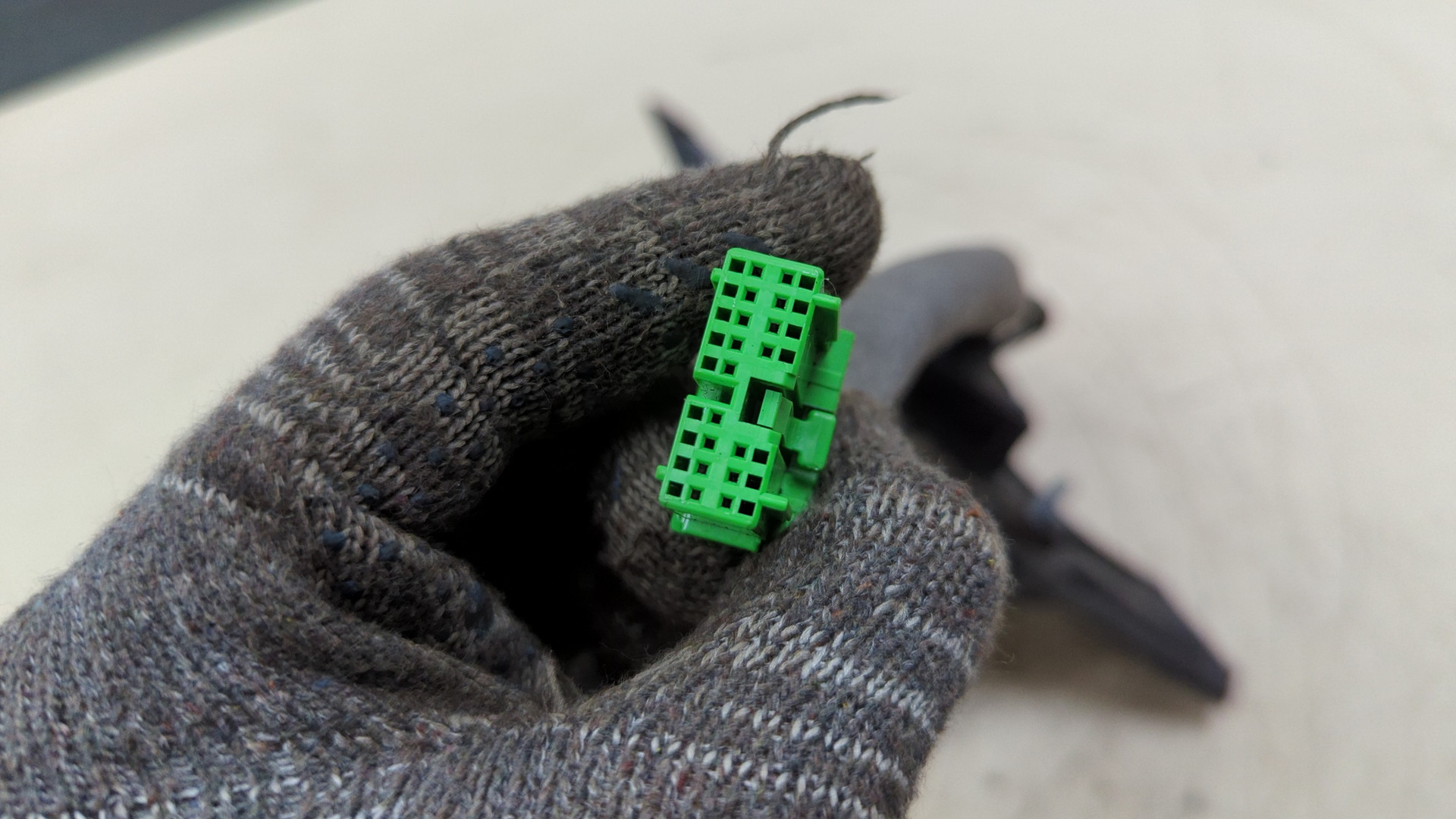 Зеркало левое электрическое