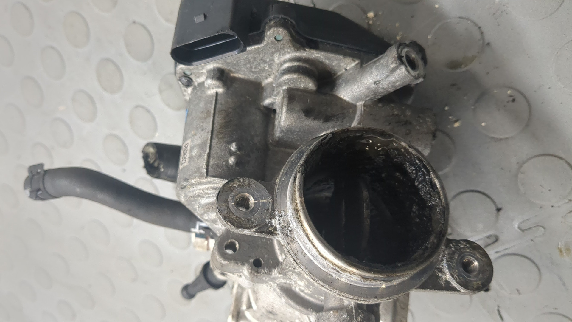 Заслонка дроссельная электрическая