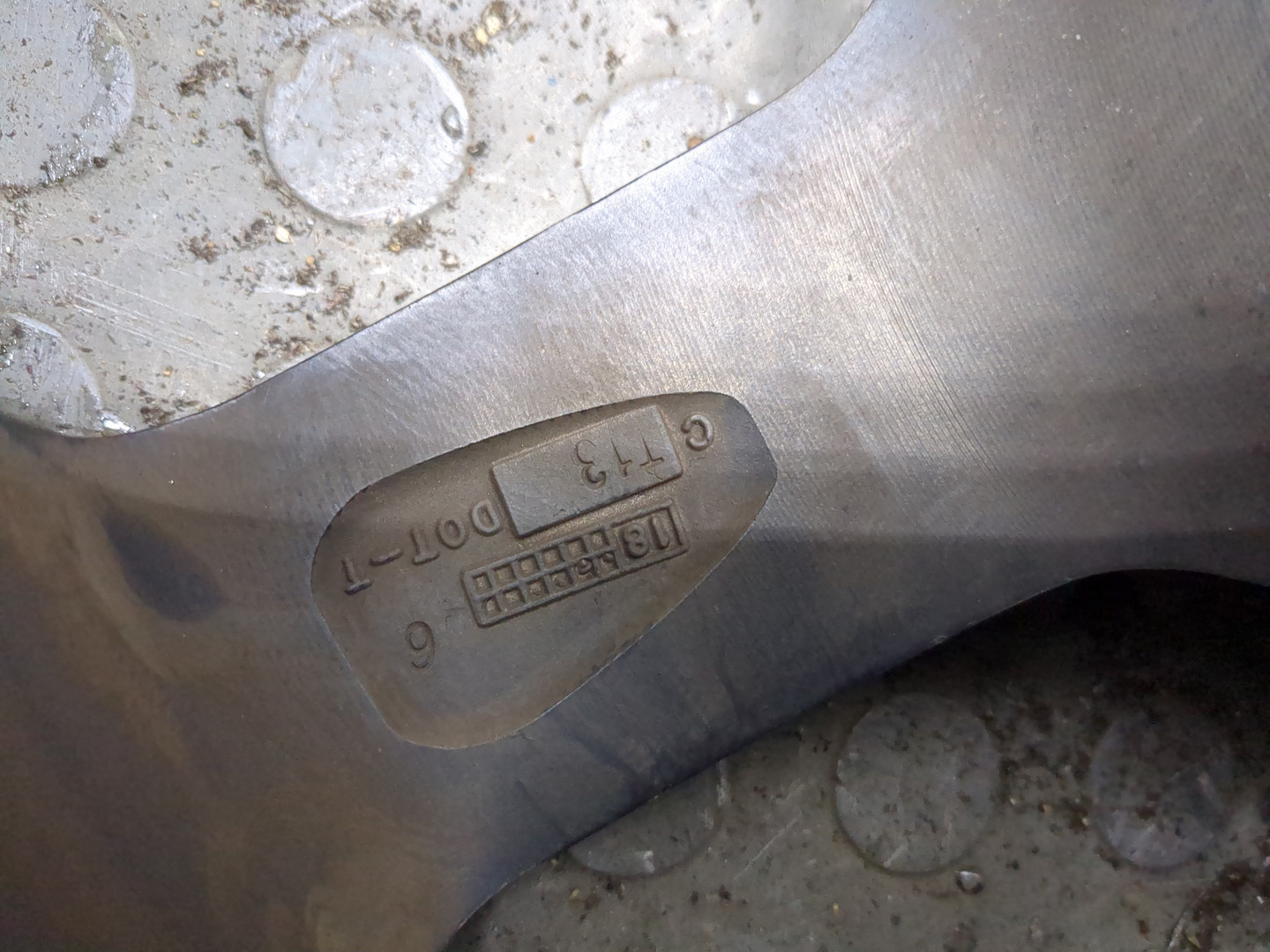 Диск колесный литой легкий сплав