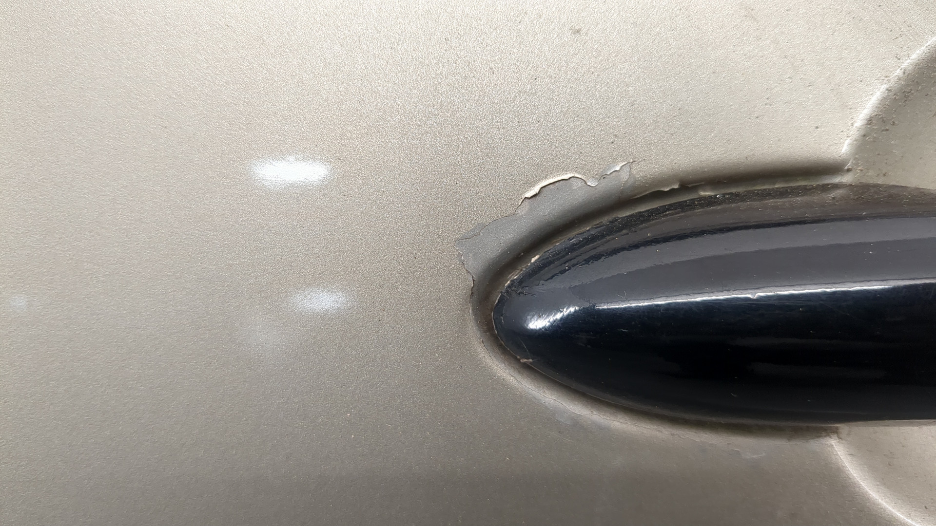 Дверь задняя левая