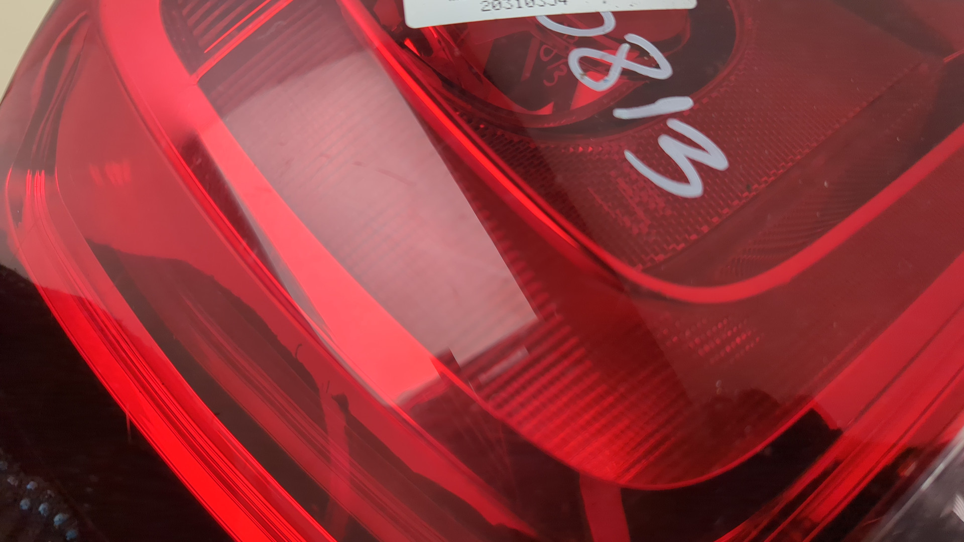 Фонарь задний левый