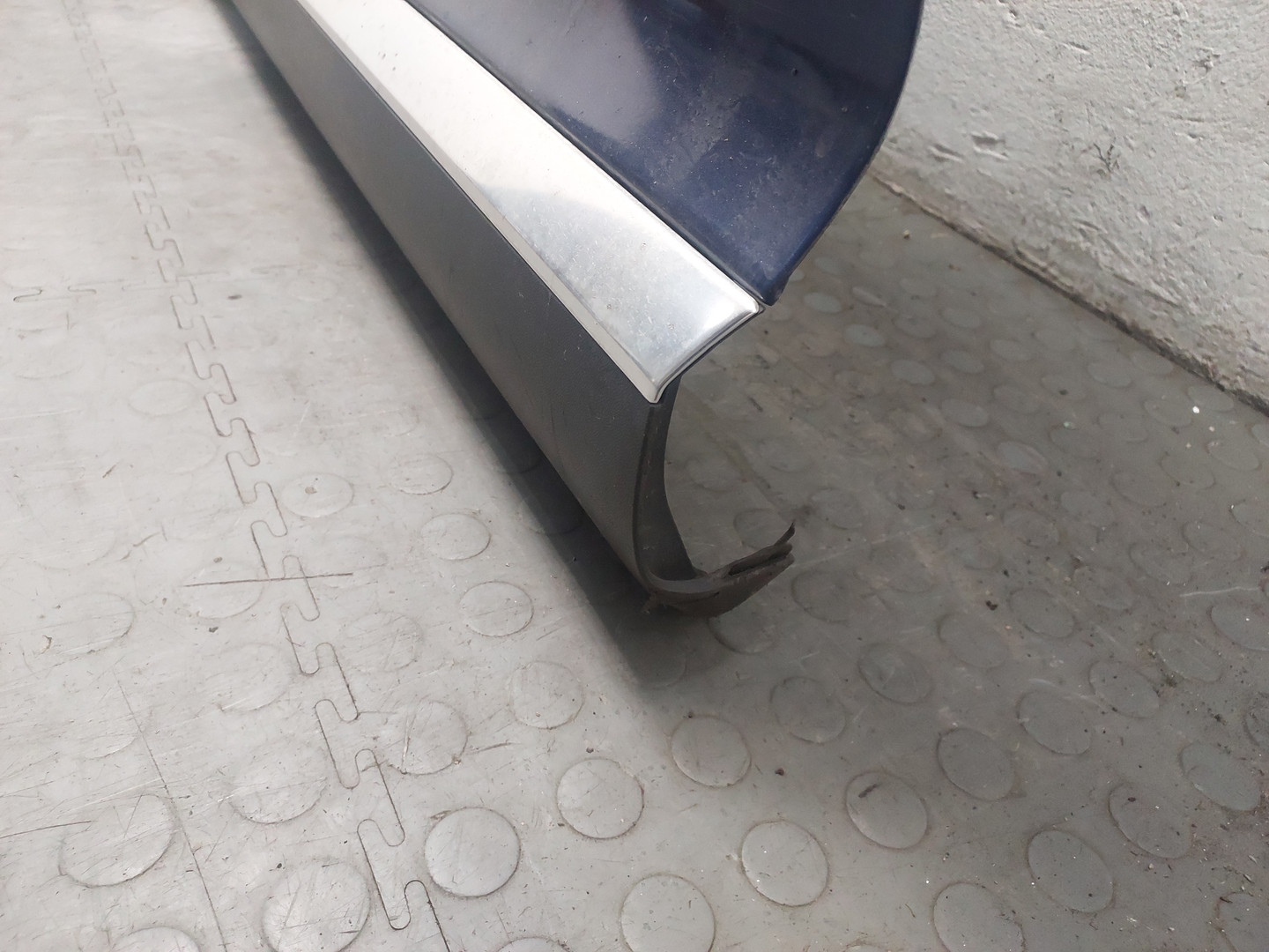 Дверь передняя левая