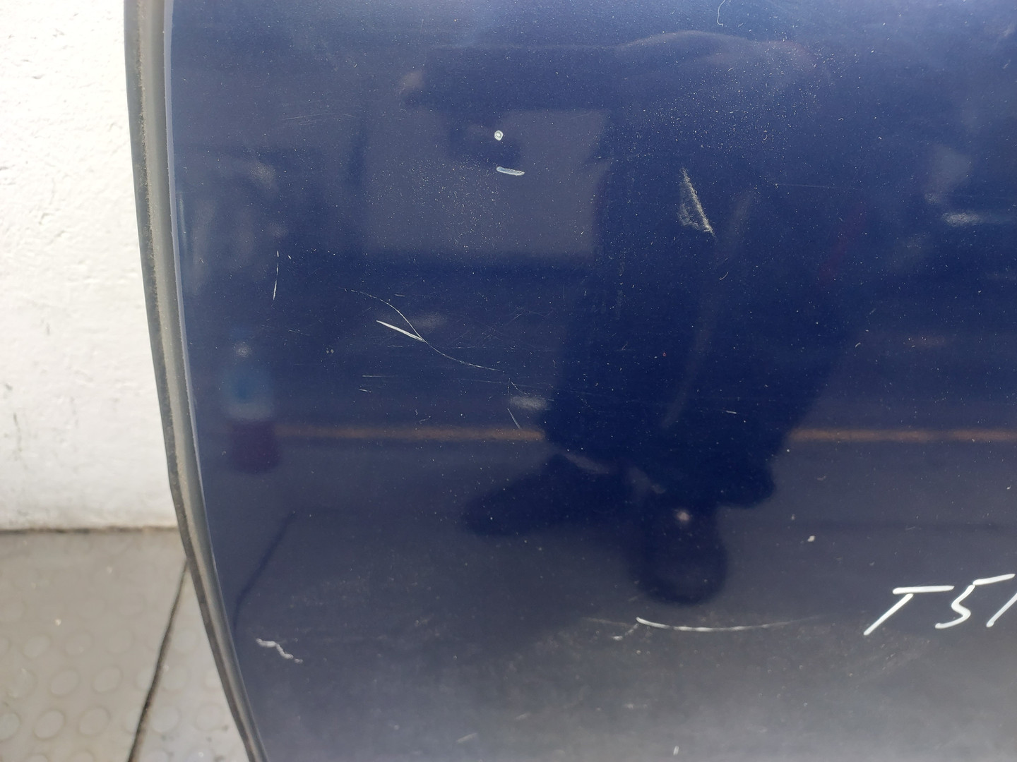 Дверь передняя левая