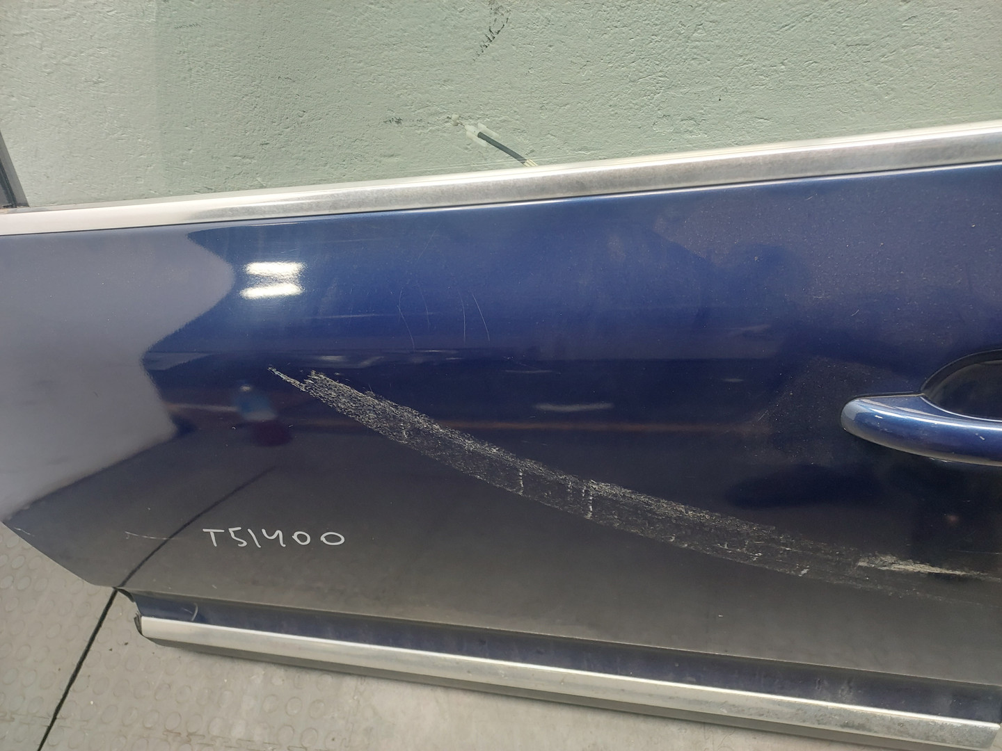 Дверь передняя левая