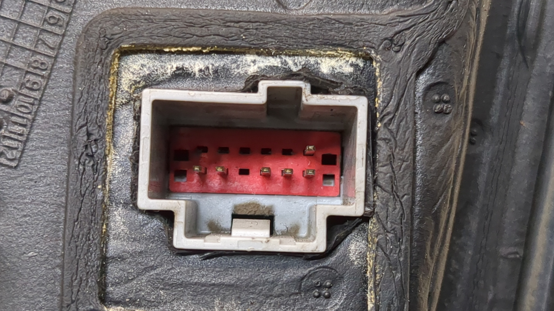 Зеркало правое электрическое