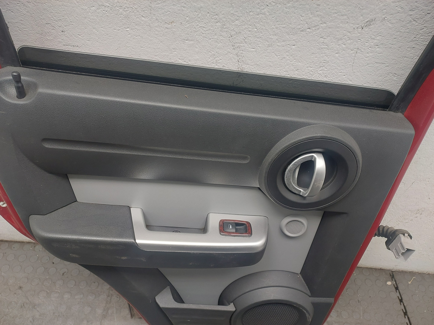 Дверь задняя левая