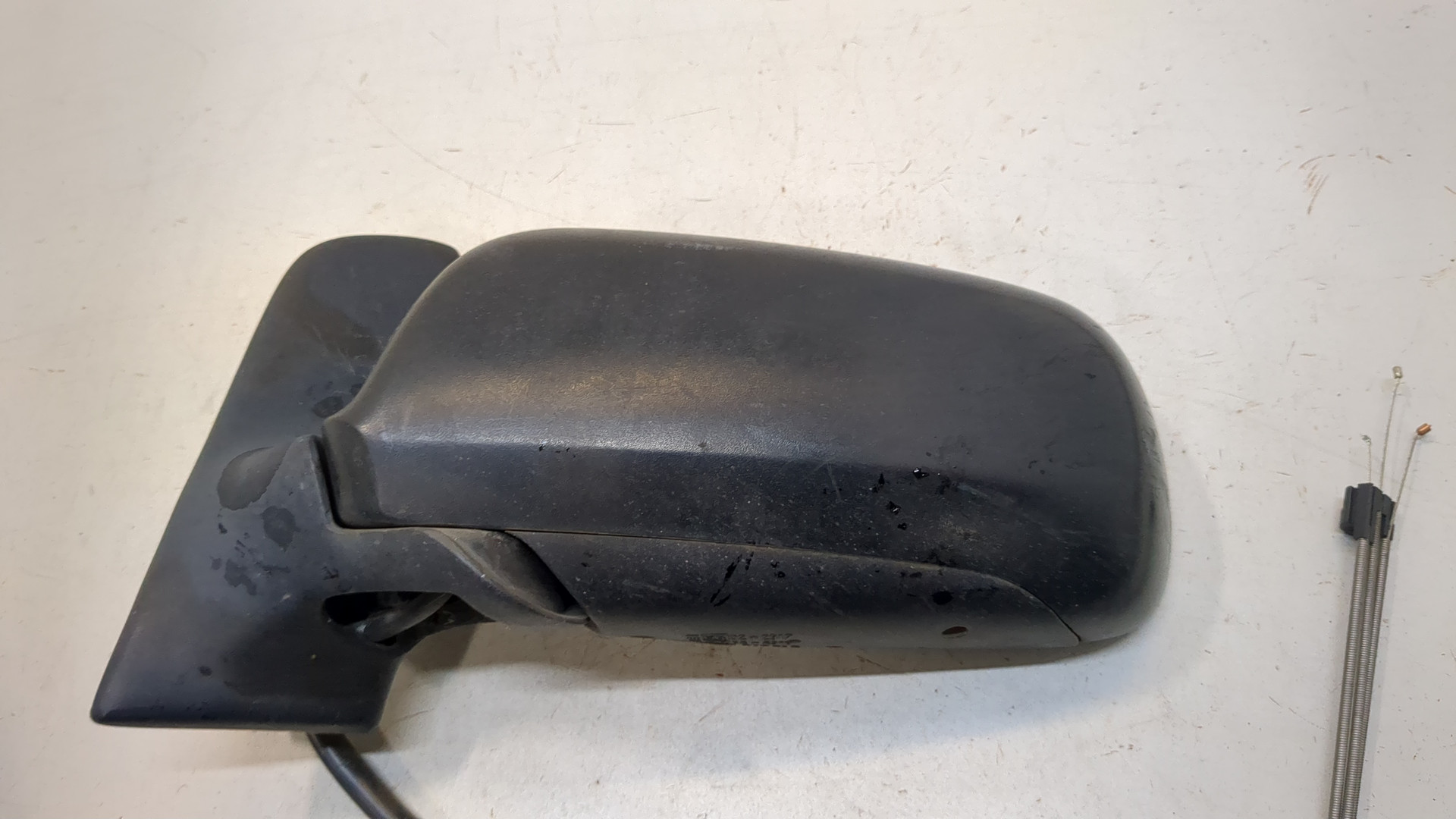 Зеркало левое электрическое