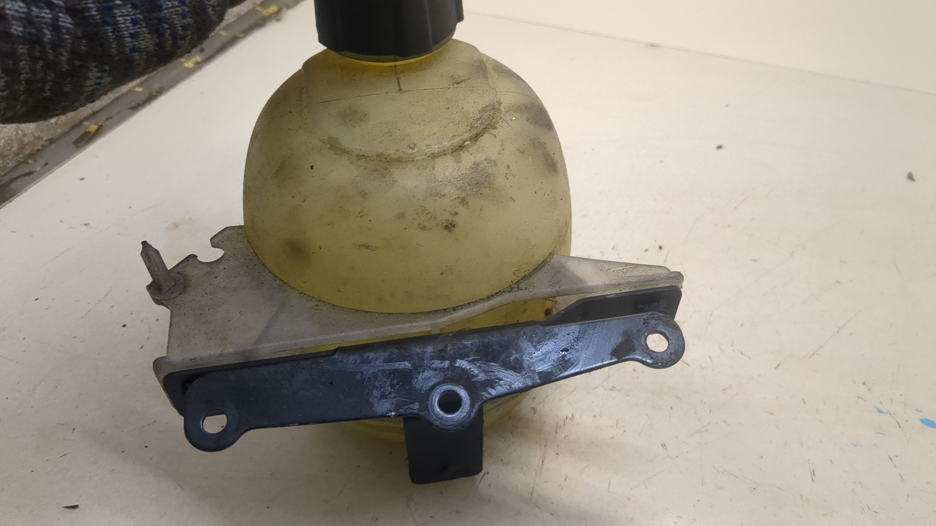 Бачок расширительный