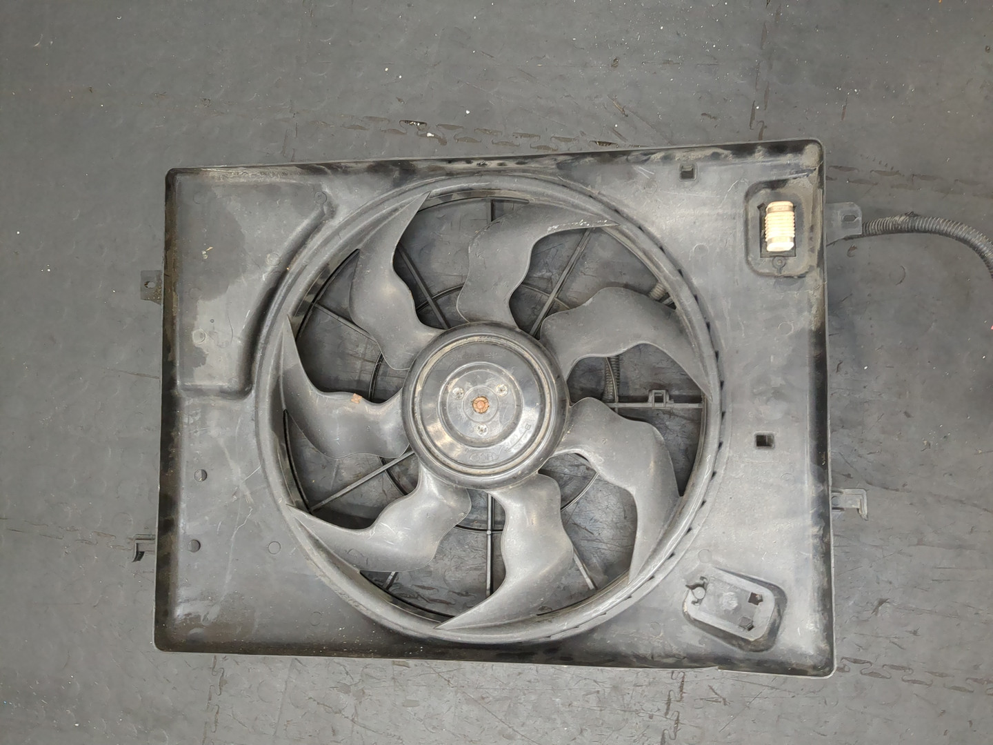 Вентилятор радиатора