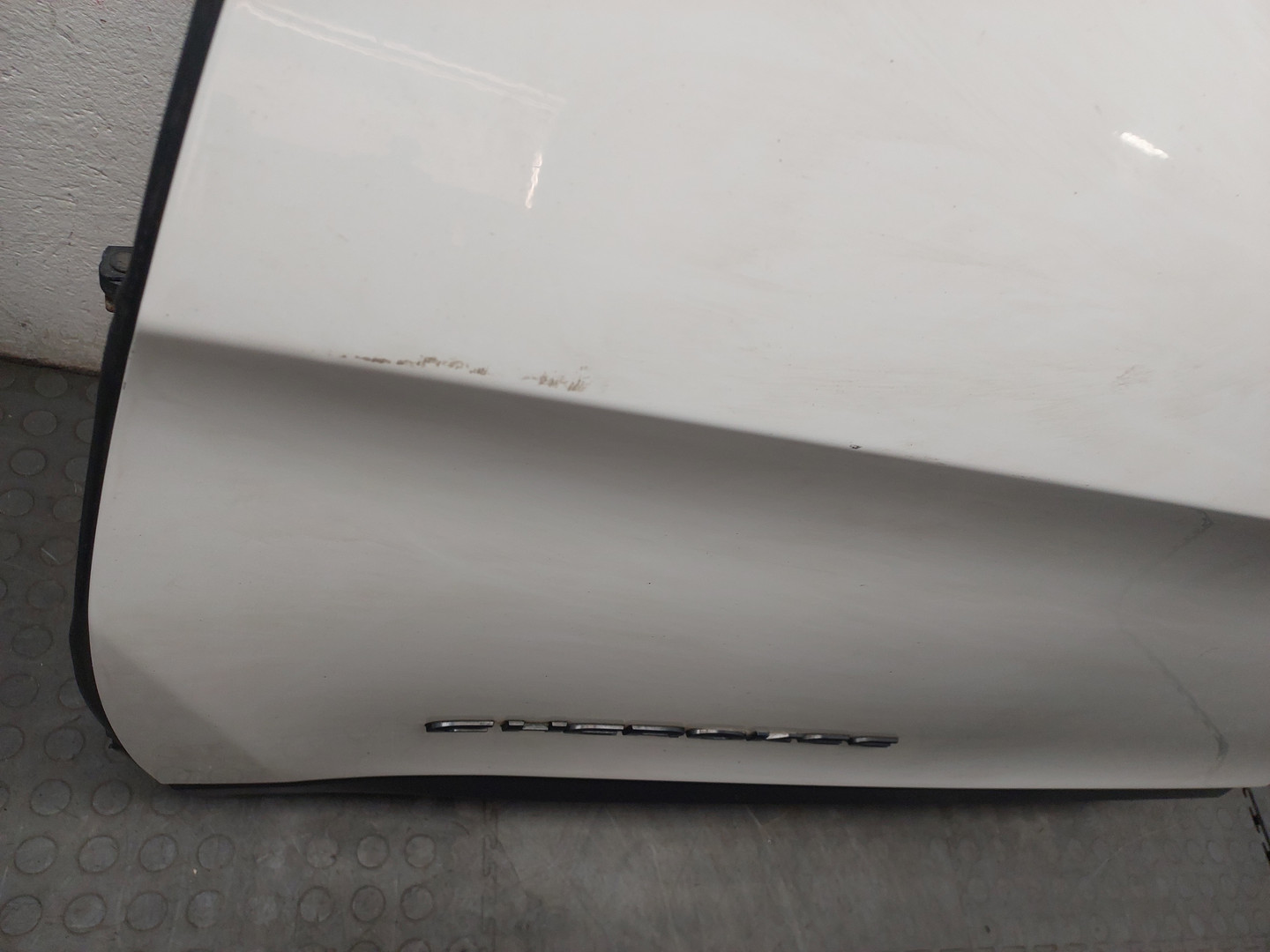 Дверь передняя левая