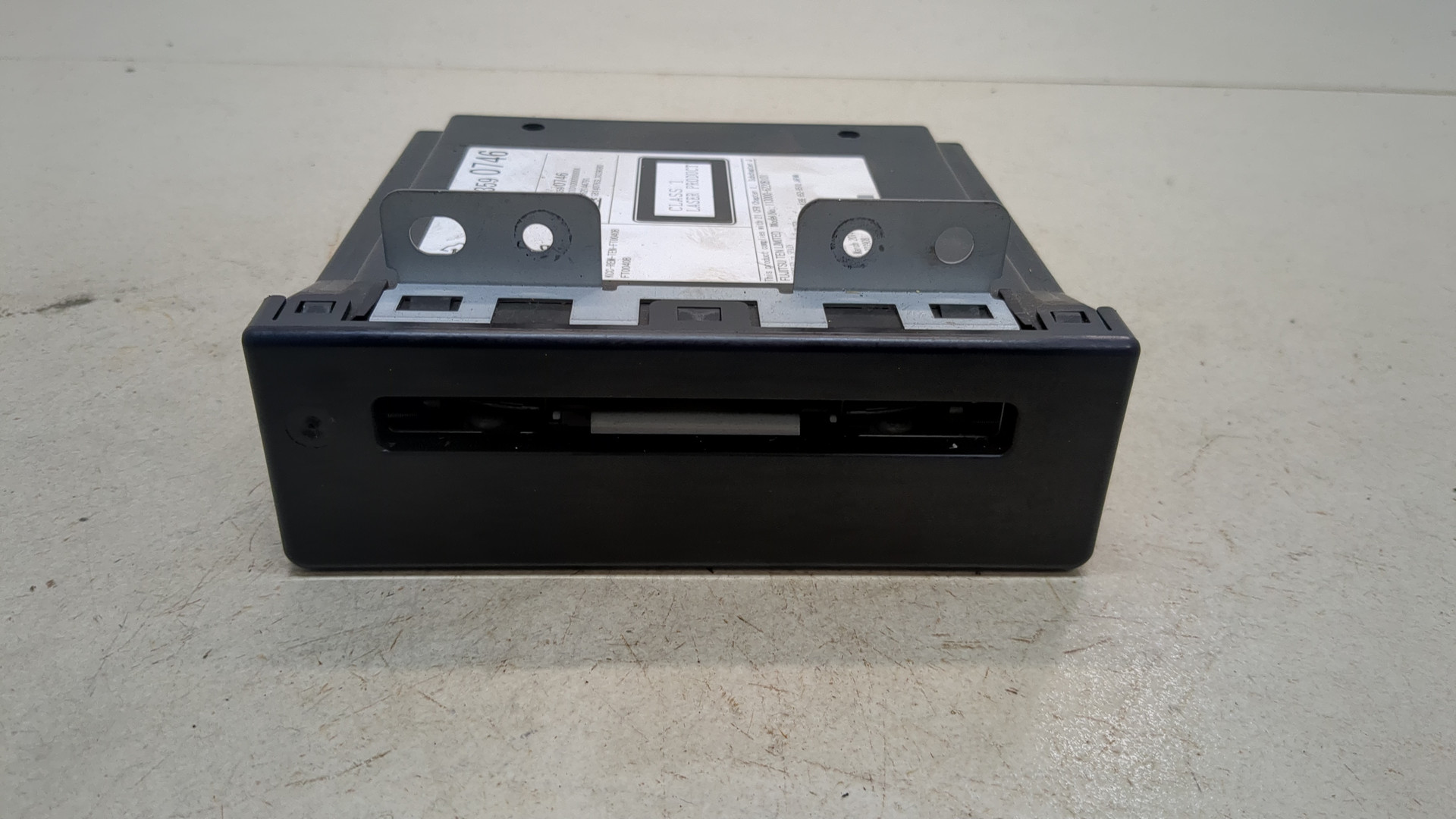 Проигрыватель CD/DVD