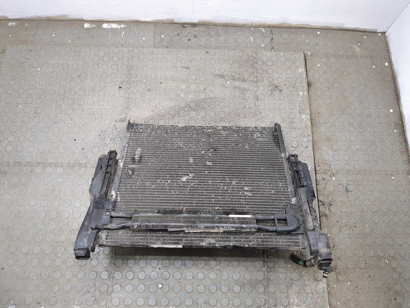 Радиатор кондиционера / конденсер