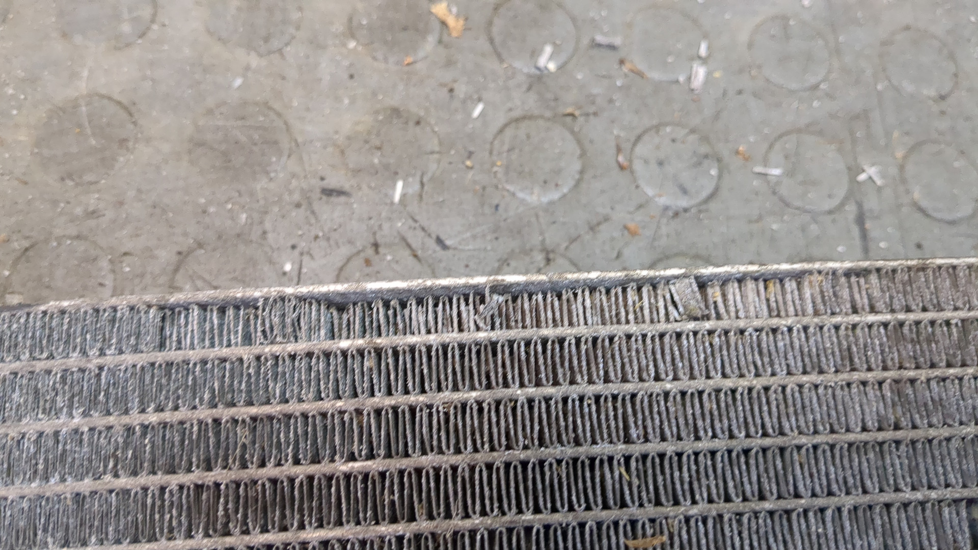 Радиатор кондиционера / конденсер