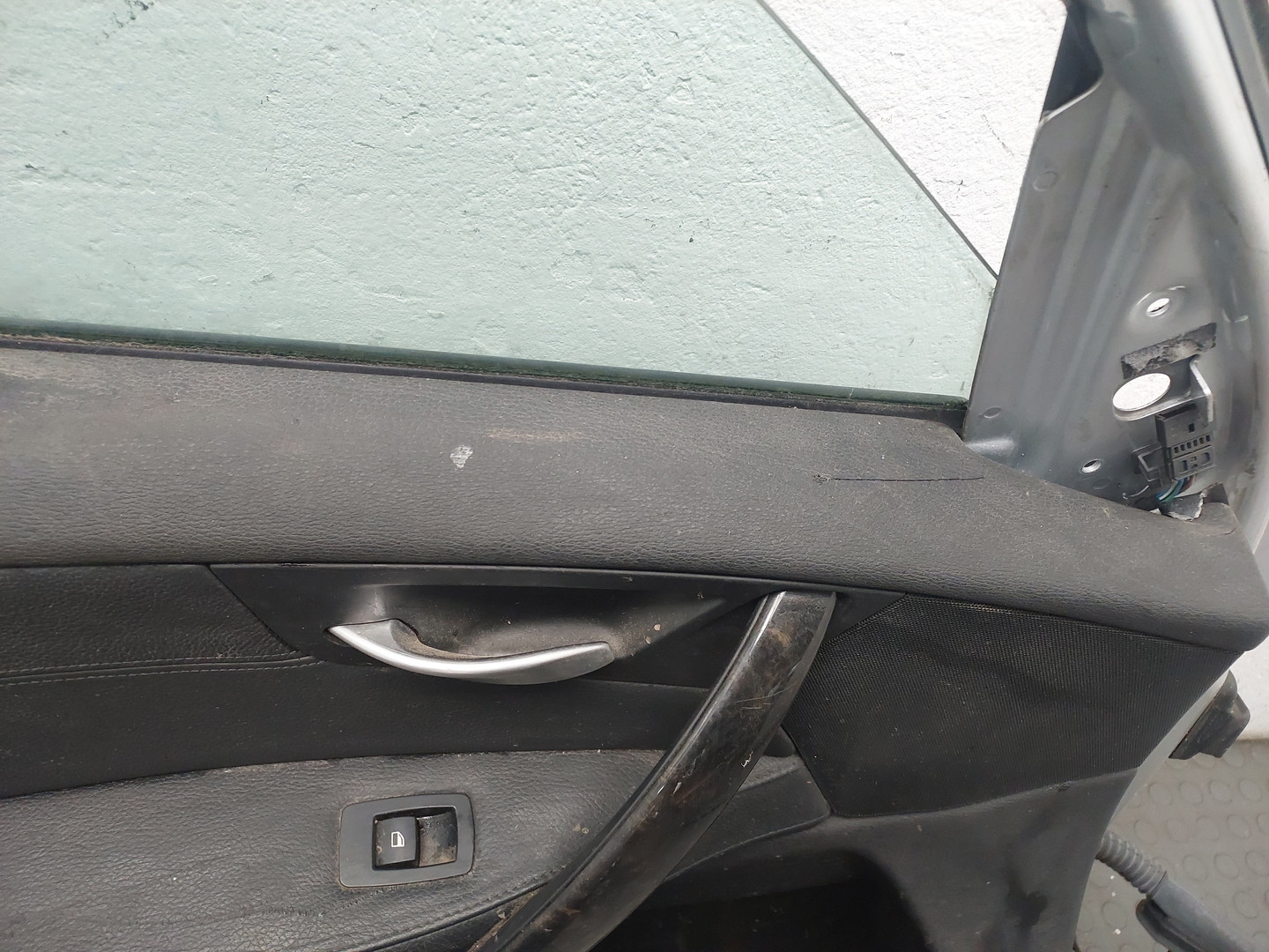 Дверь передняя левая