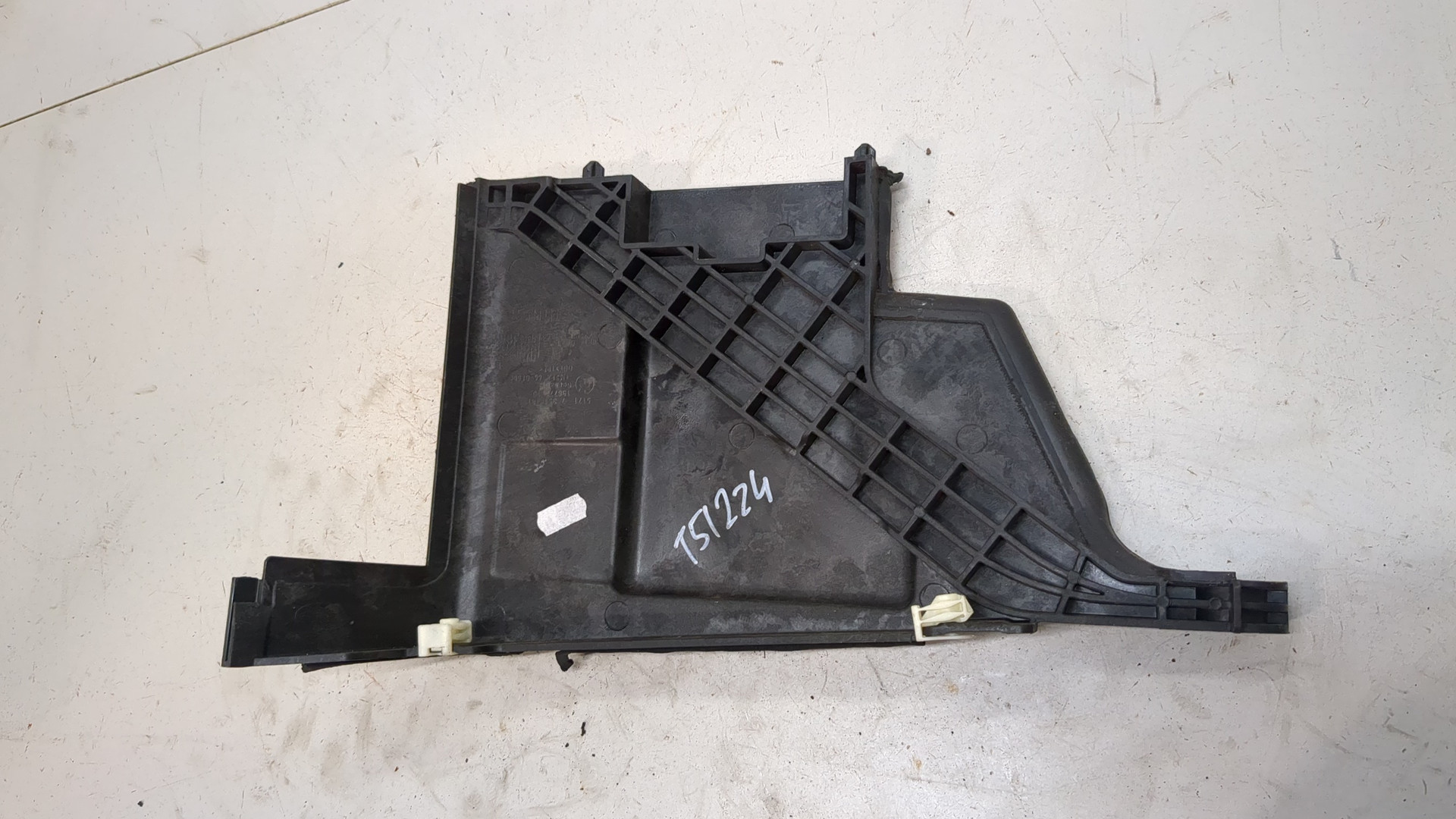 Кронштейн (сопут. товар)