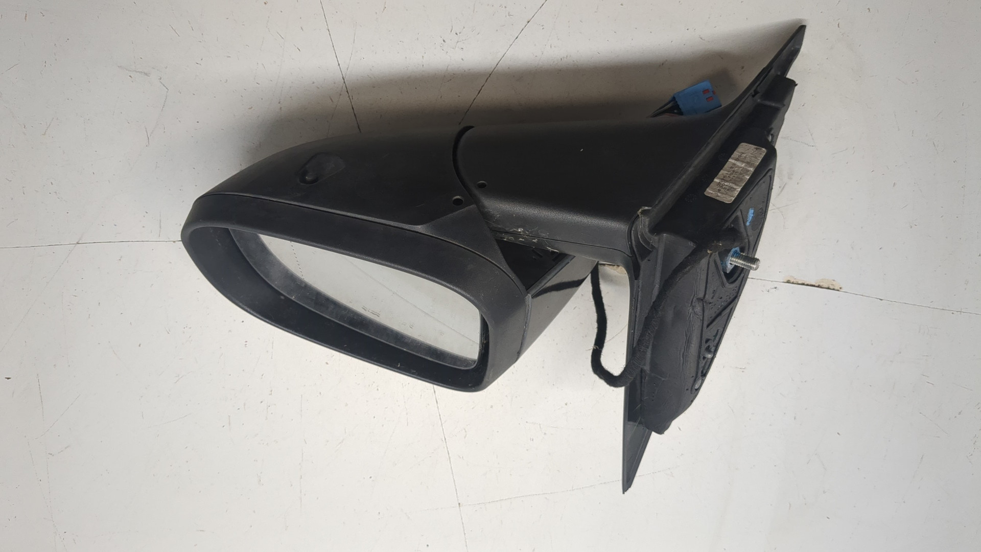 Зеркало правое электрическое