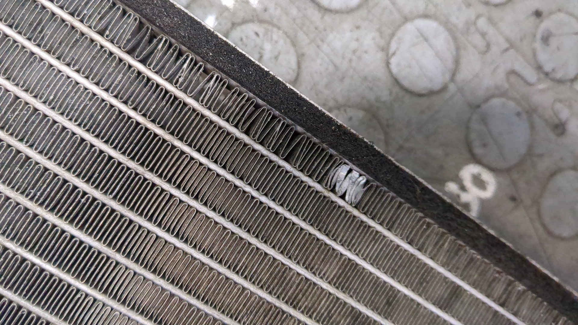 Радиатор охлаждения двигателя основной