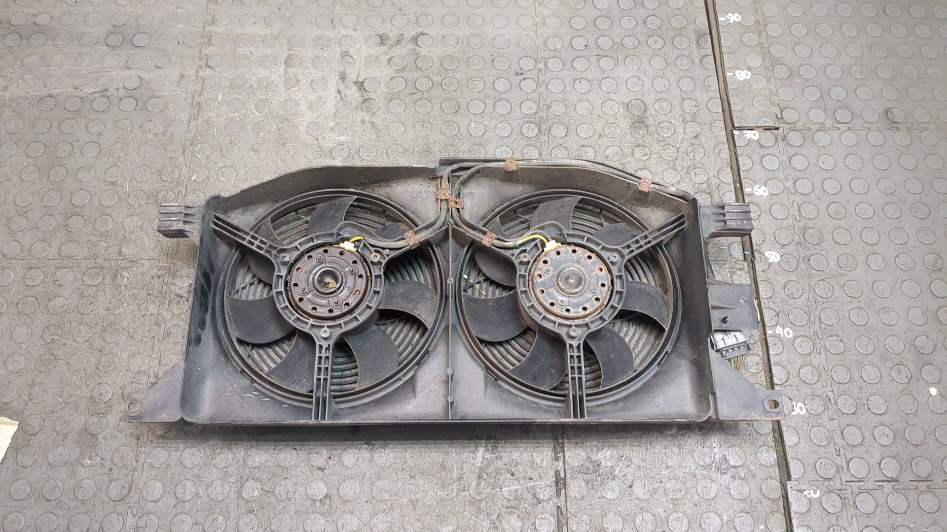 Вентилятор радиатора