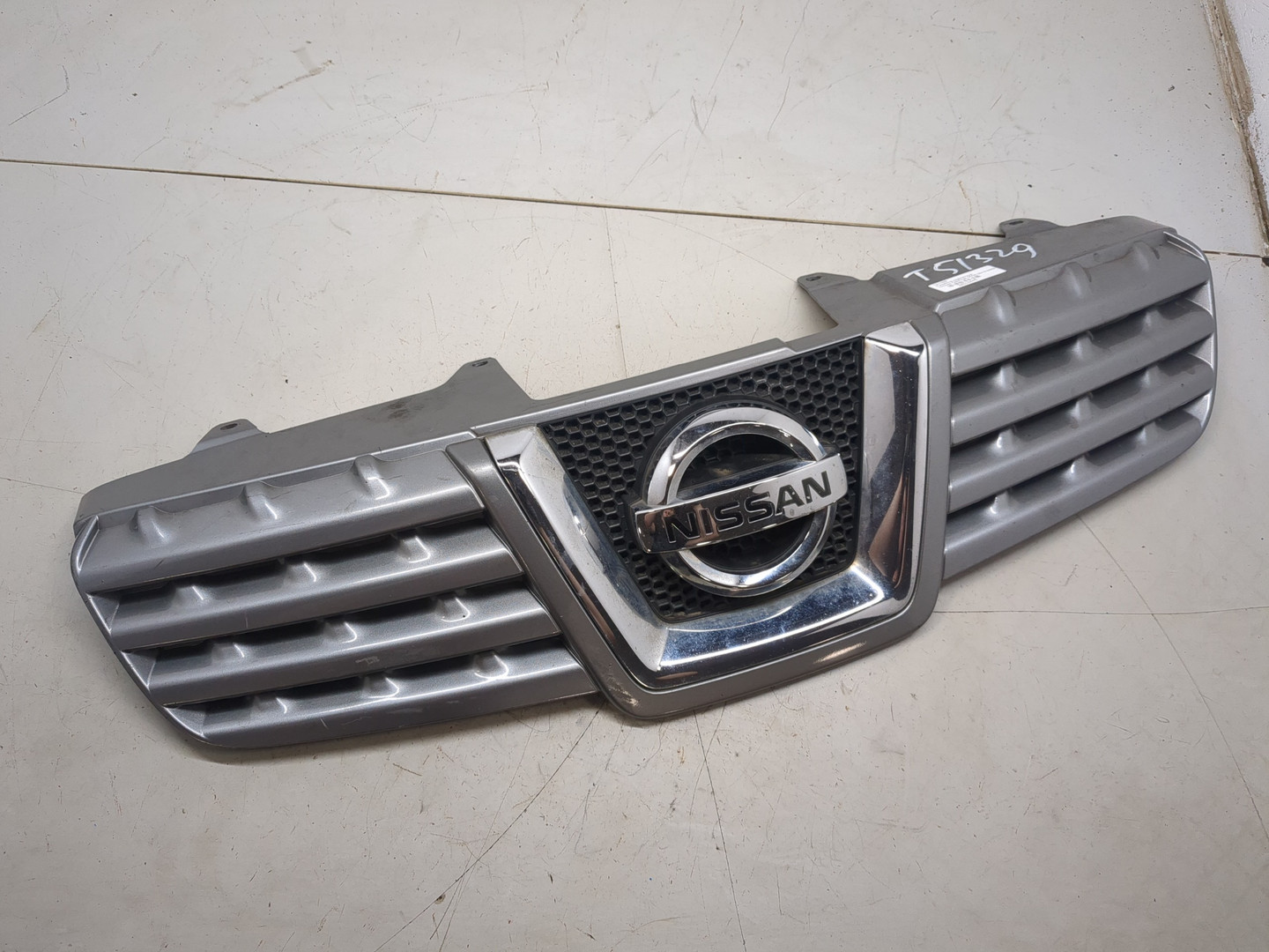 Решетка радиатора