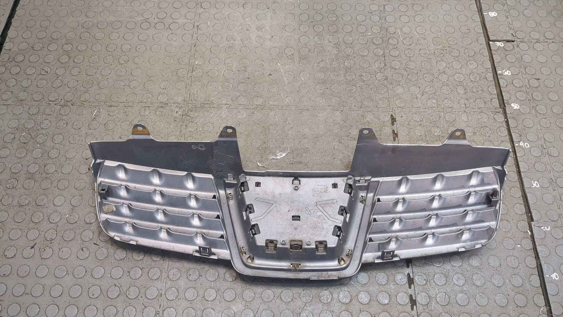 Решетка радиатора