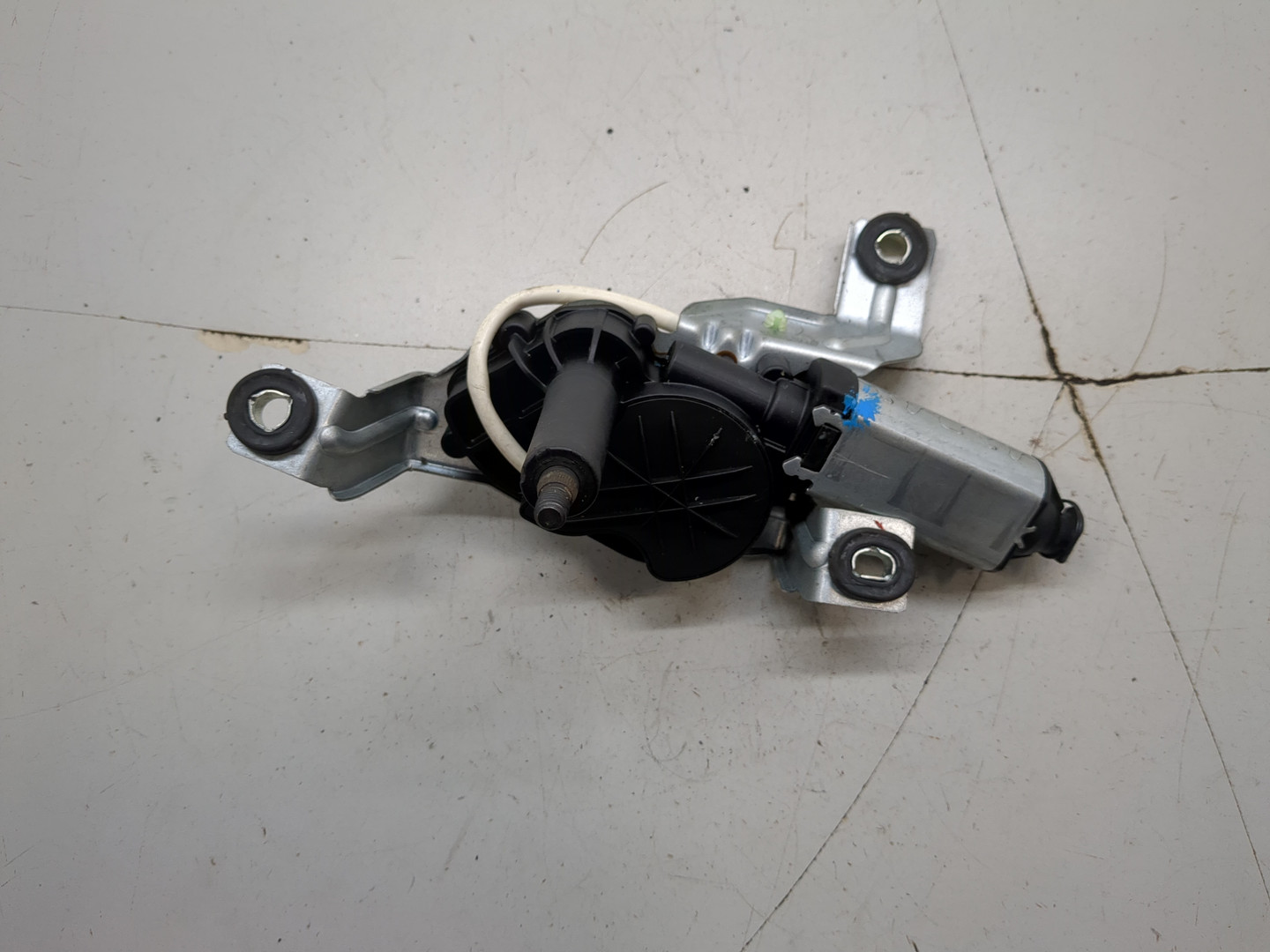 Моторчик стеклоочистителя задний