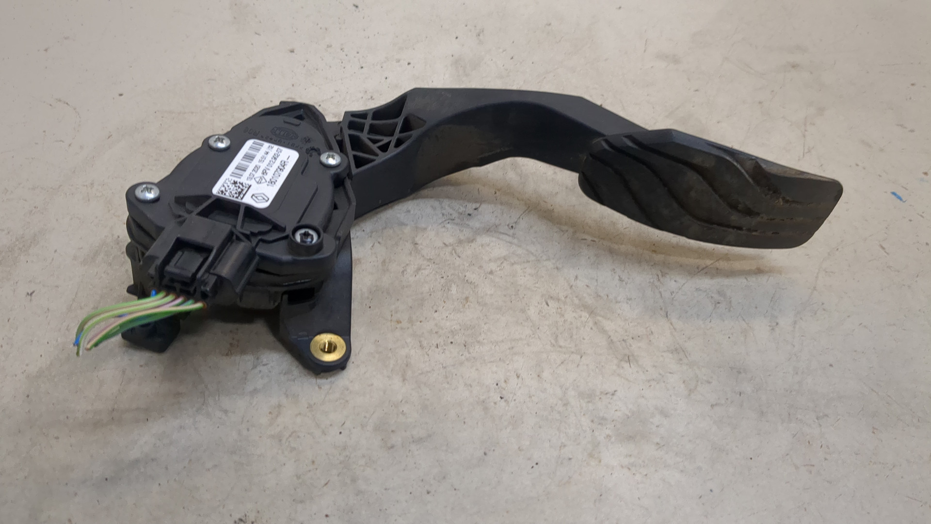 Педаль газа