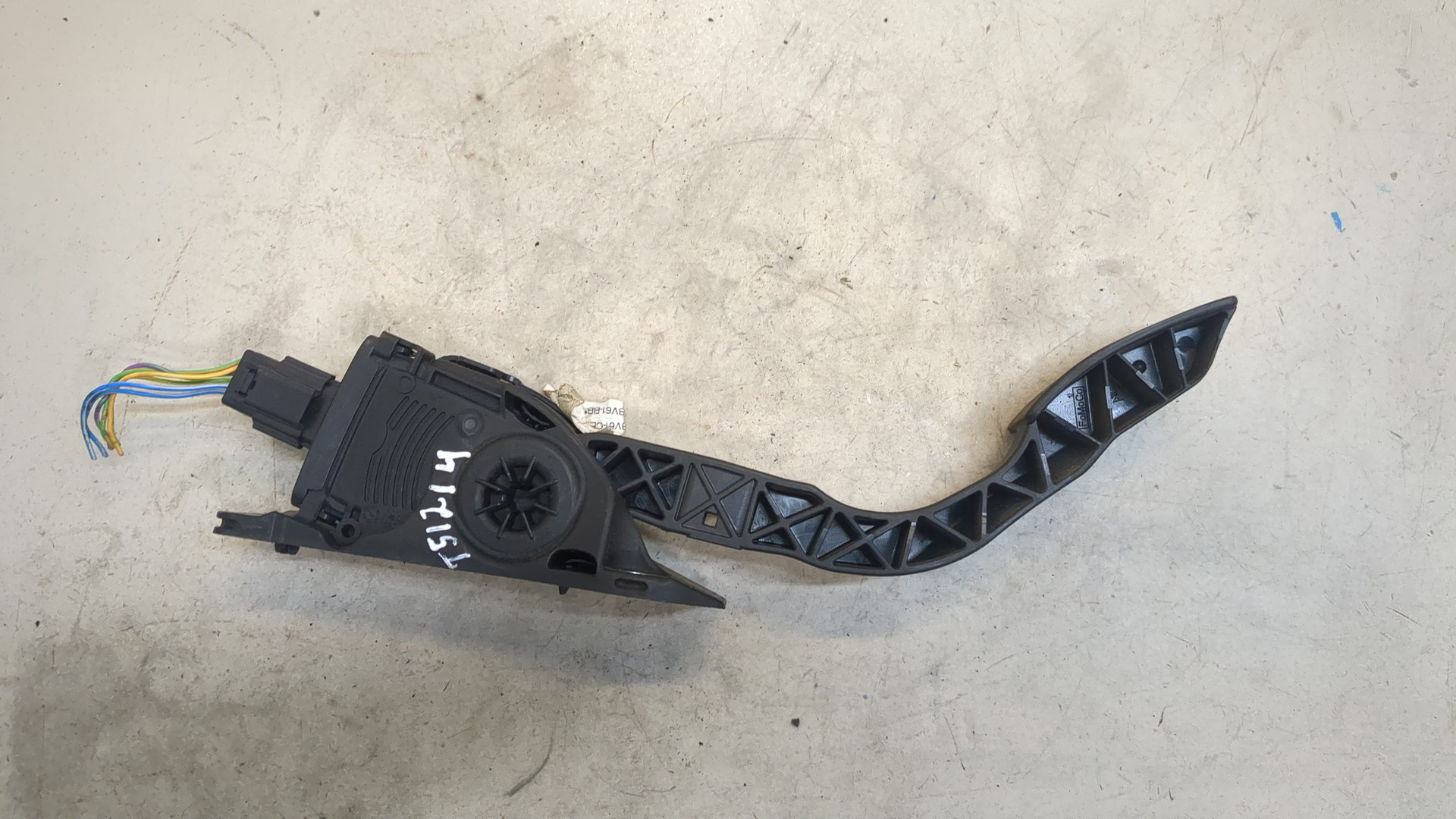 Педаль газа