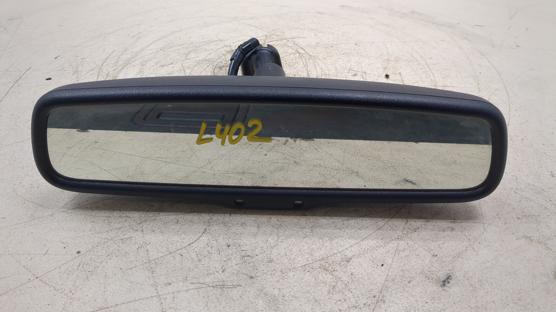 Зеркало заднего вида