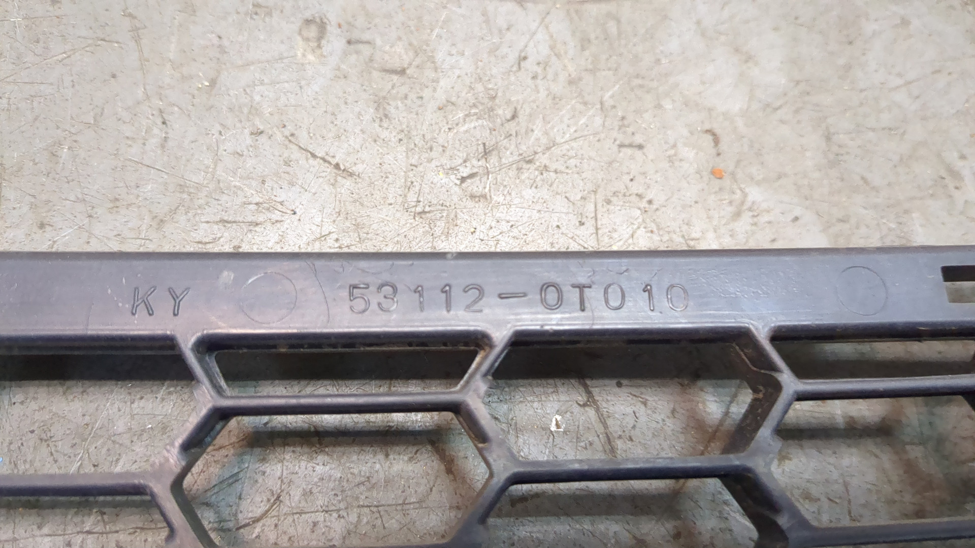 Решетка в бампер