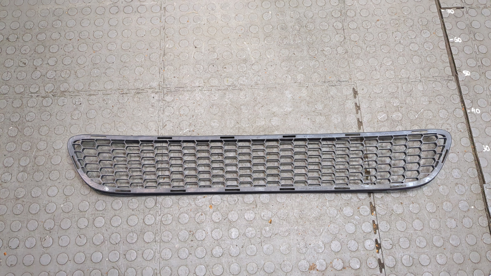 Решетка в бампер