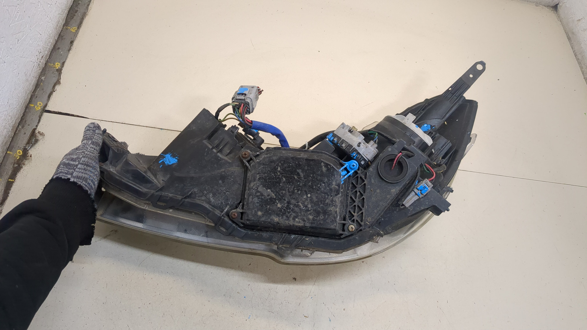 Фара правая