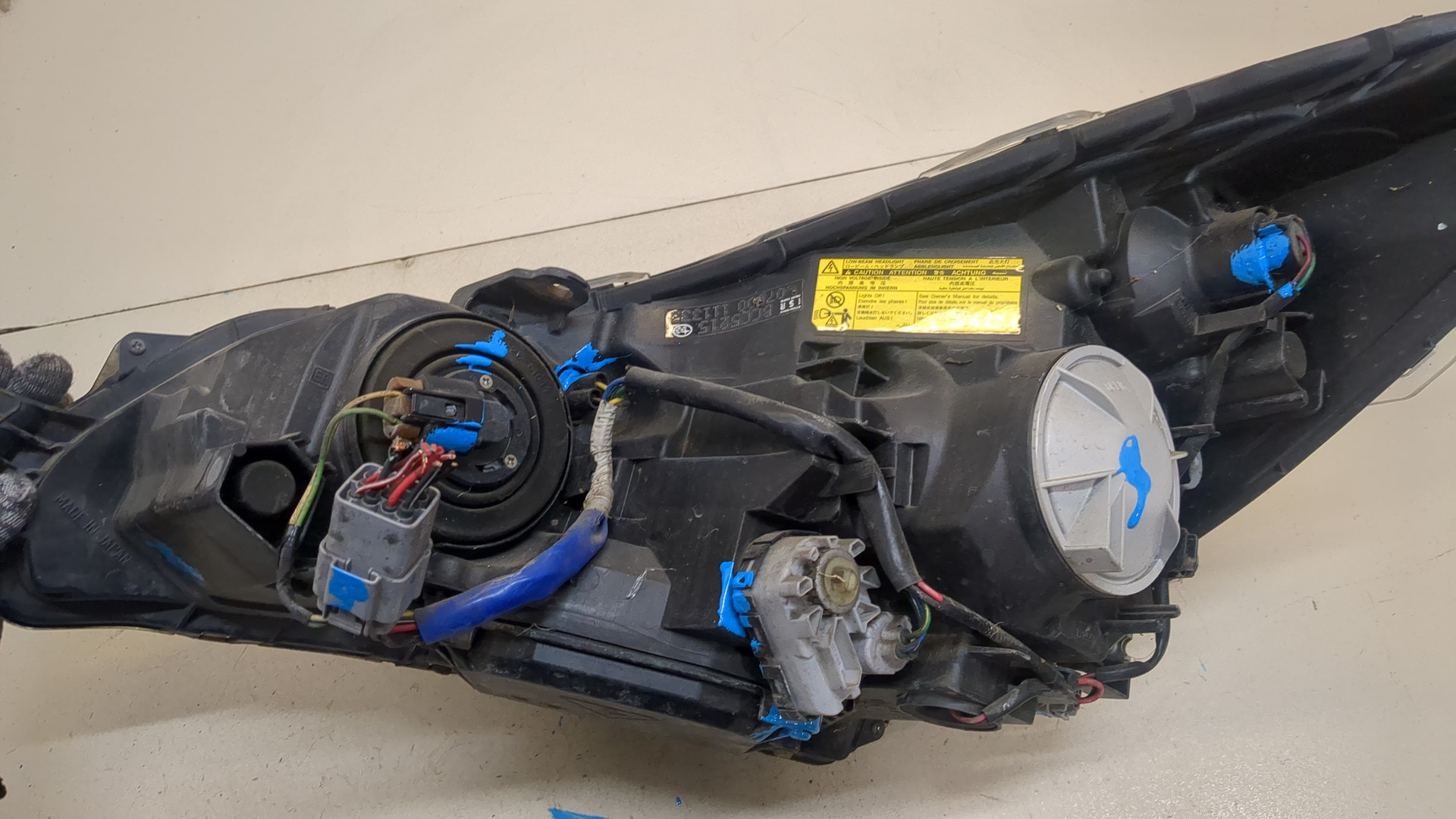 Фара правая