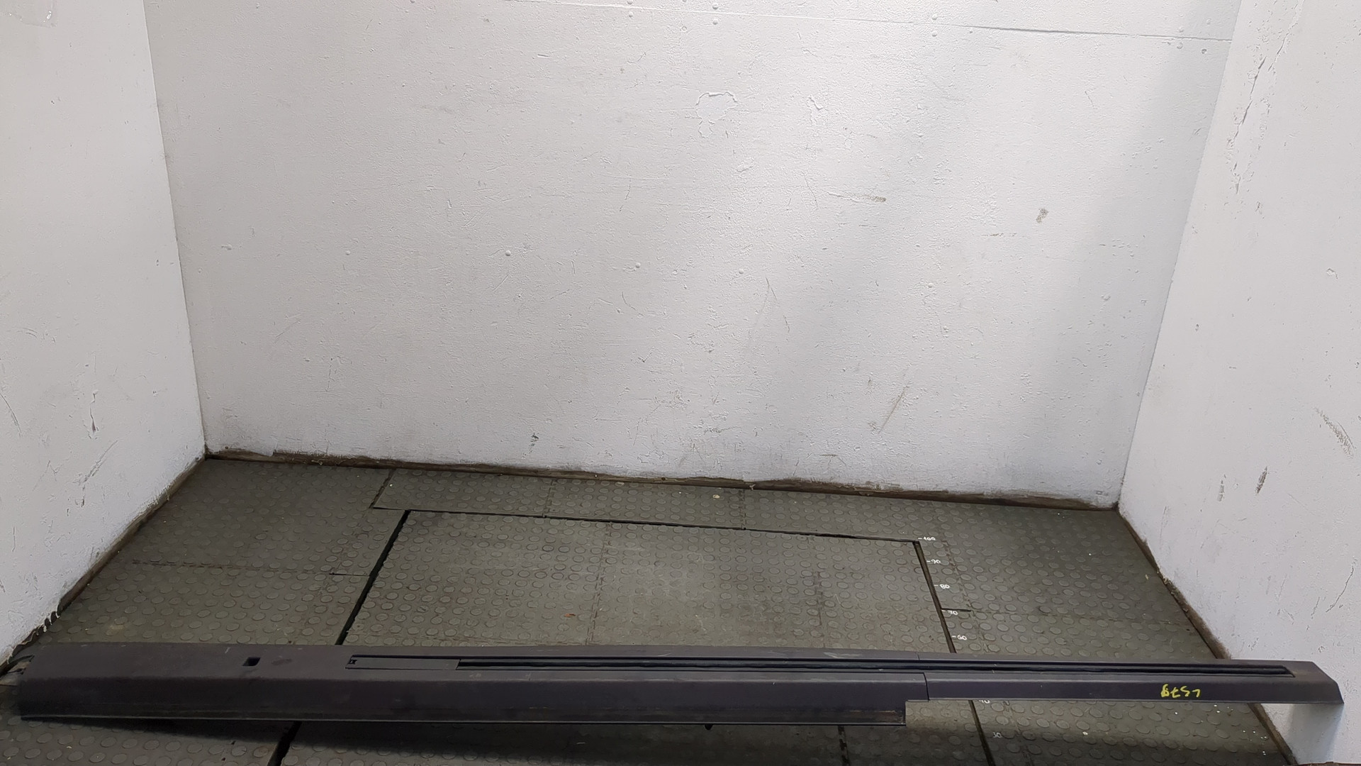 Молдинг крыши левый